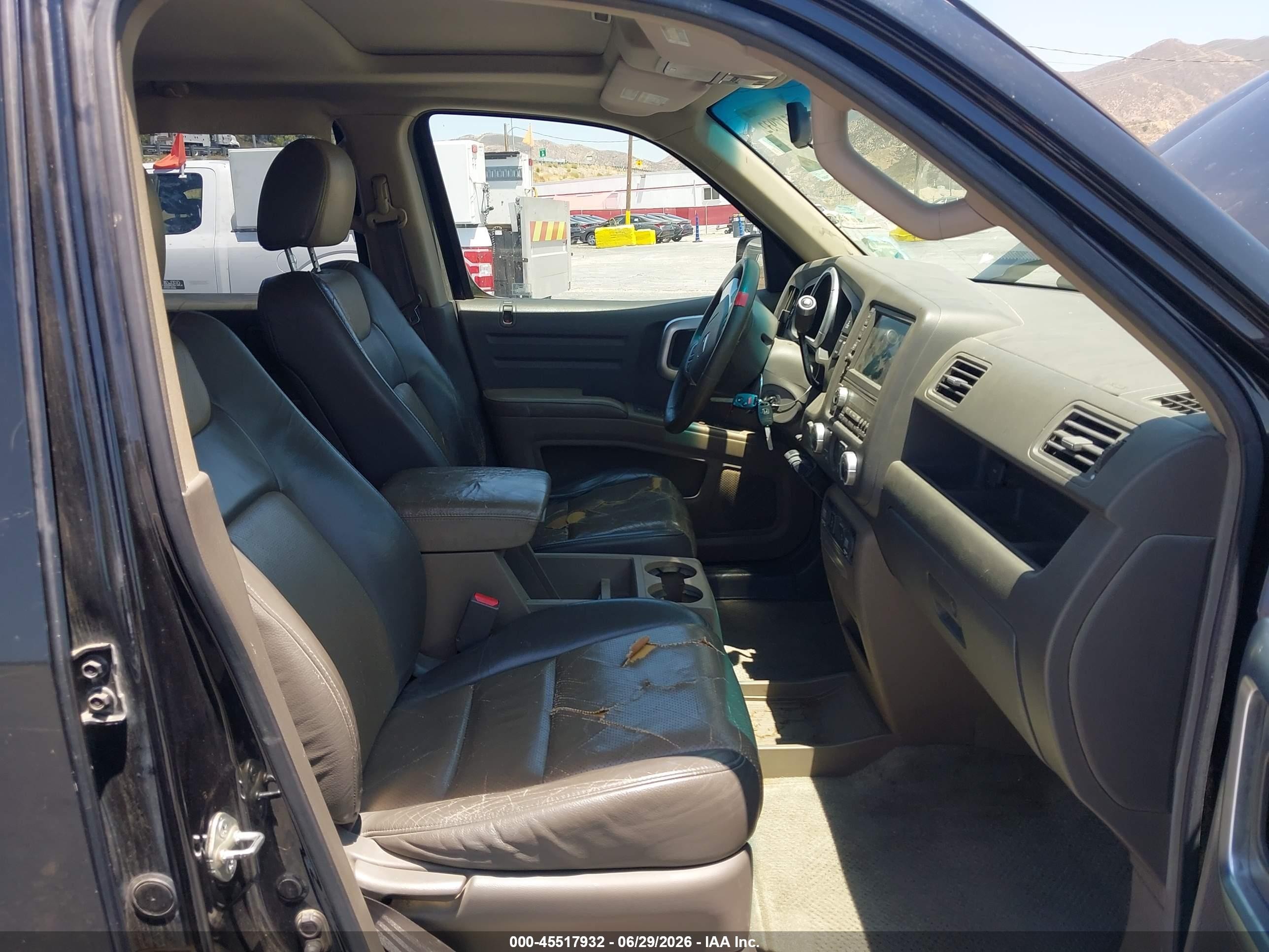 2006 Honda Ridgeline Rtl Black vin: 2HJYK16576H526485