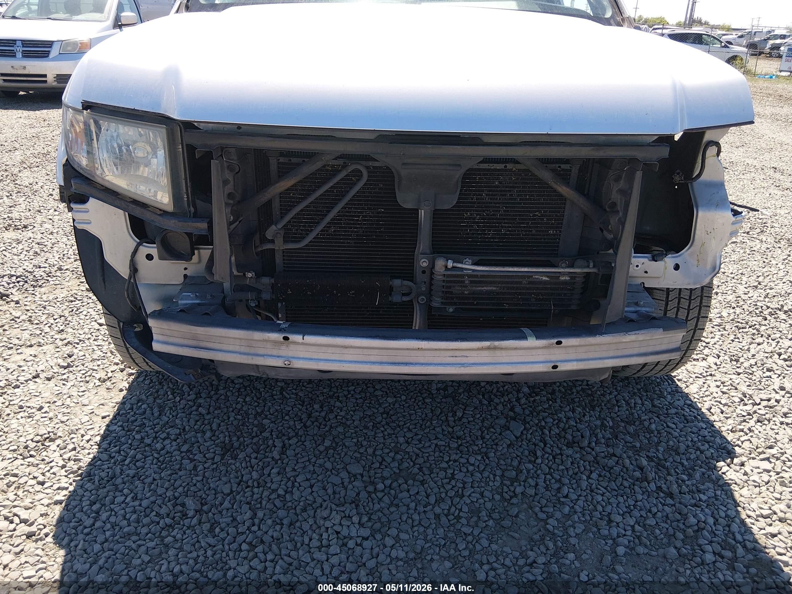 2006 Honda Ridgeline Rtl Silver vin: 2HJYK16576H542251