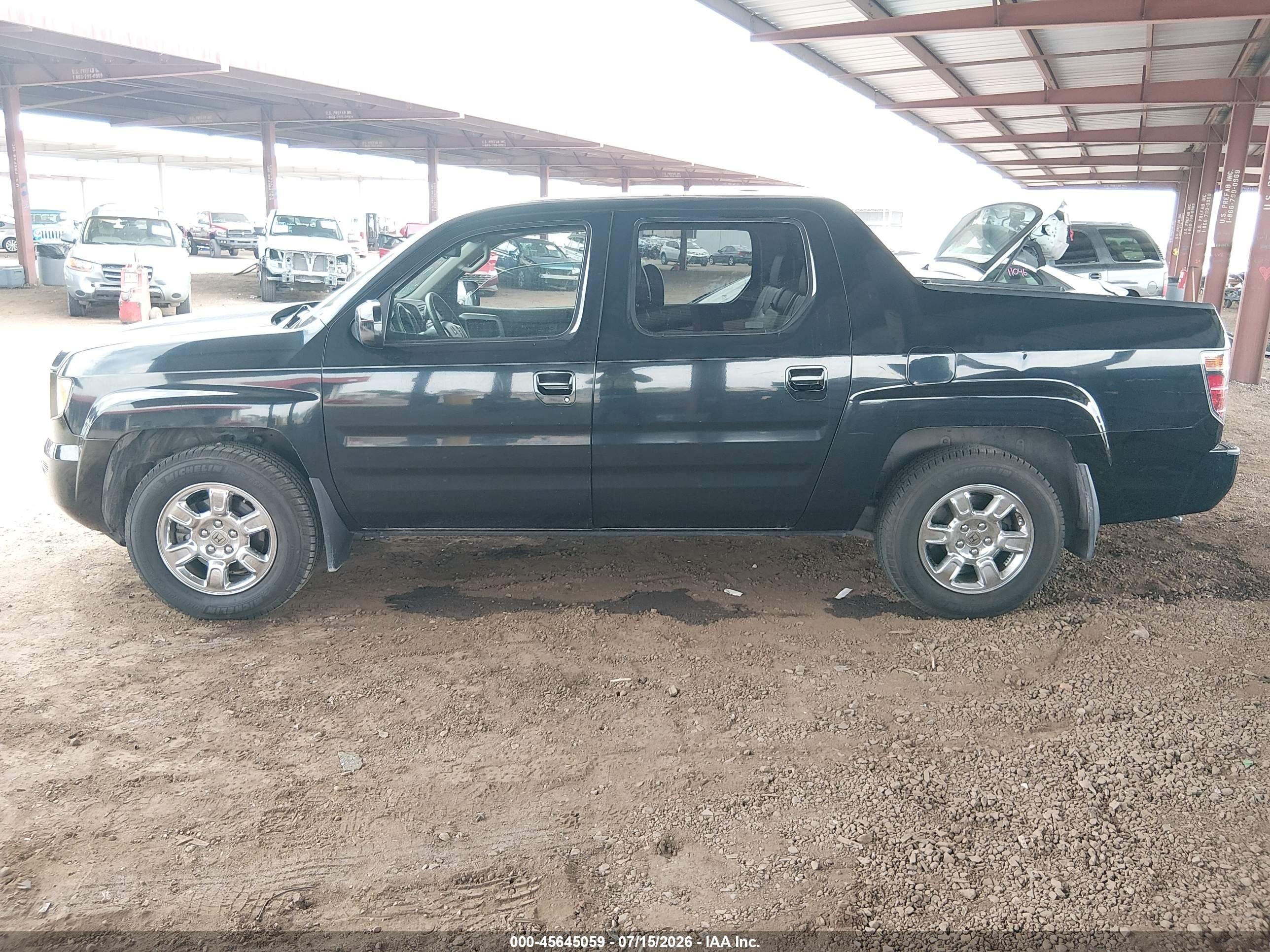 2006 Honda Ridgeline Rtl Black vin: 2HJYK16576H552228