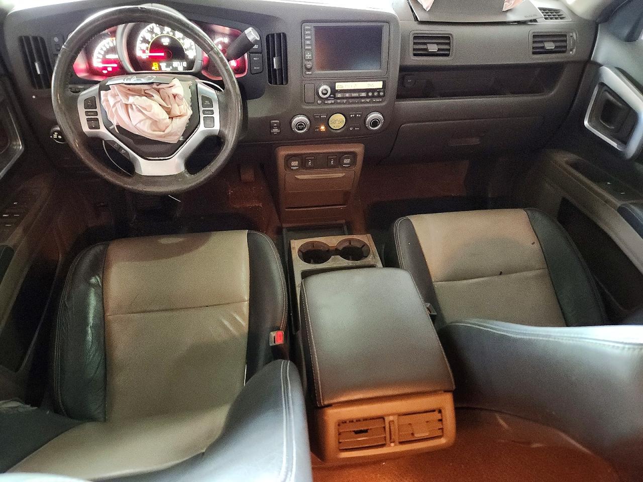 2006 Honda Ridgeline Rtl White vin: 2HJYK16576H555338