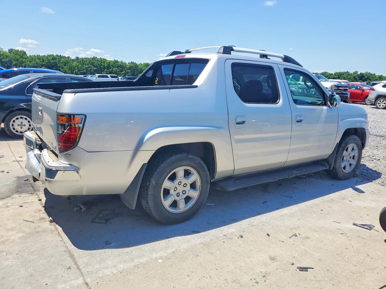 2006 Honda Ridgeline Rtl Silver vin: 2HJYK16586H511073