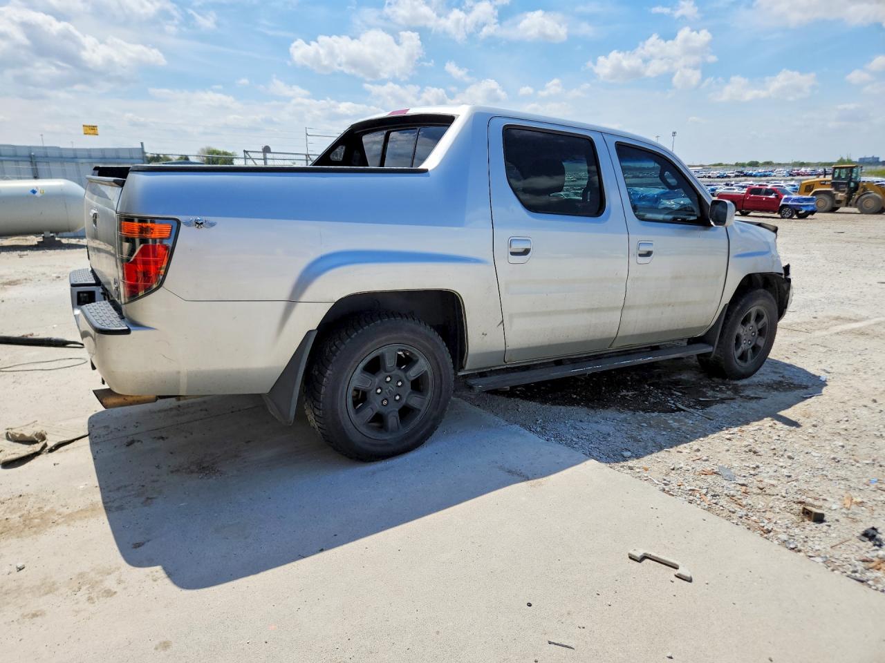 2006 Honda Ridgeline Rtl Silver vin: 2HJYK16586H545871