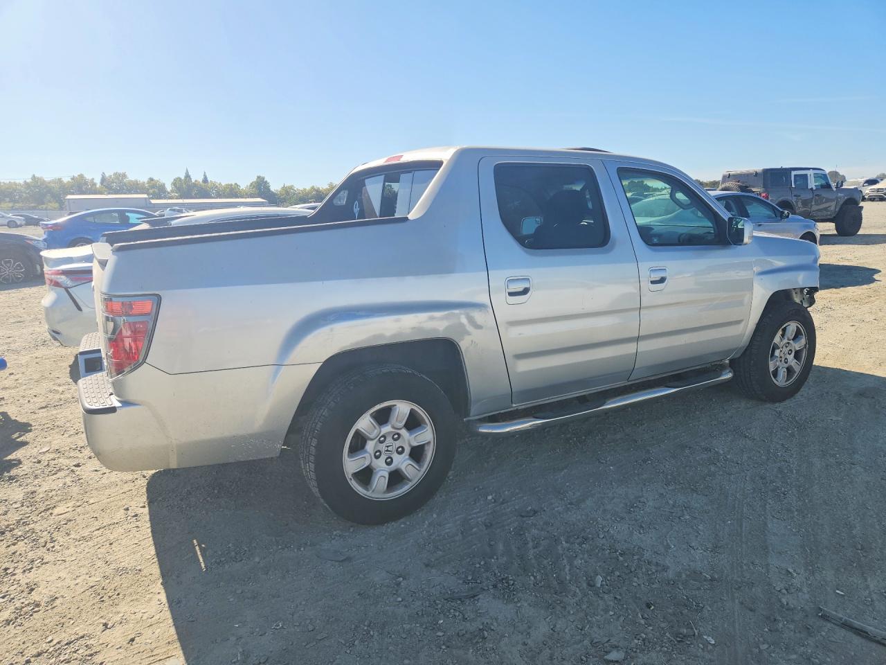 2007 Honda Ridgeline Rtl Серебряный vin: 2HJYK16587H515965