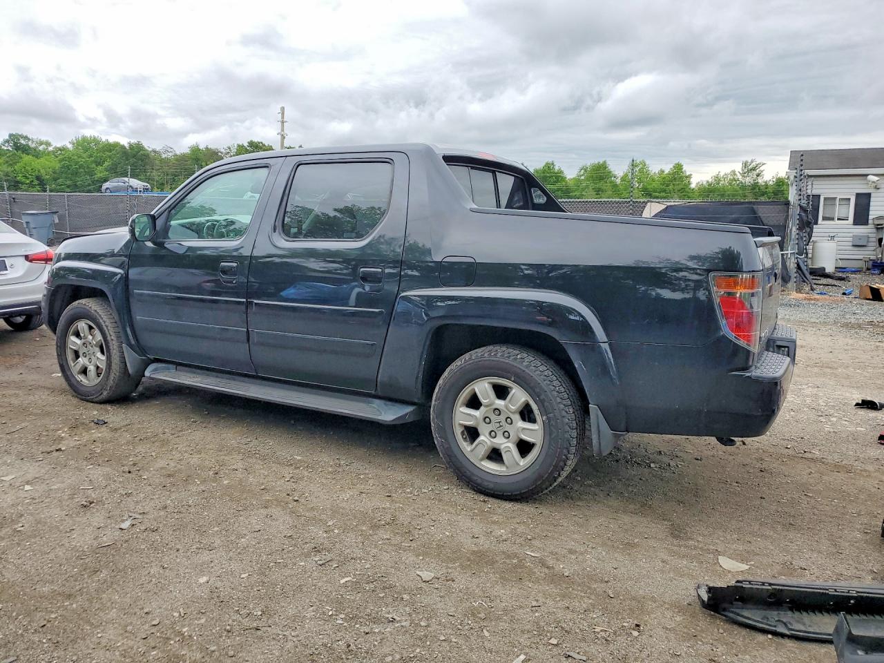 2007 Honda Ridgeline Rtl Black vin: 2HJYK16587H517960