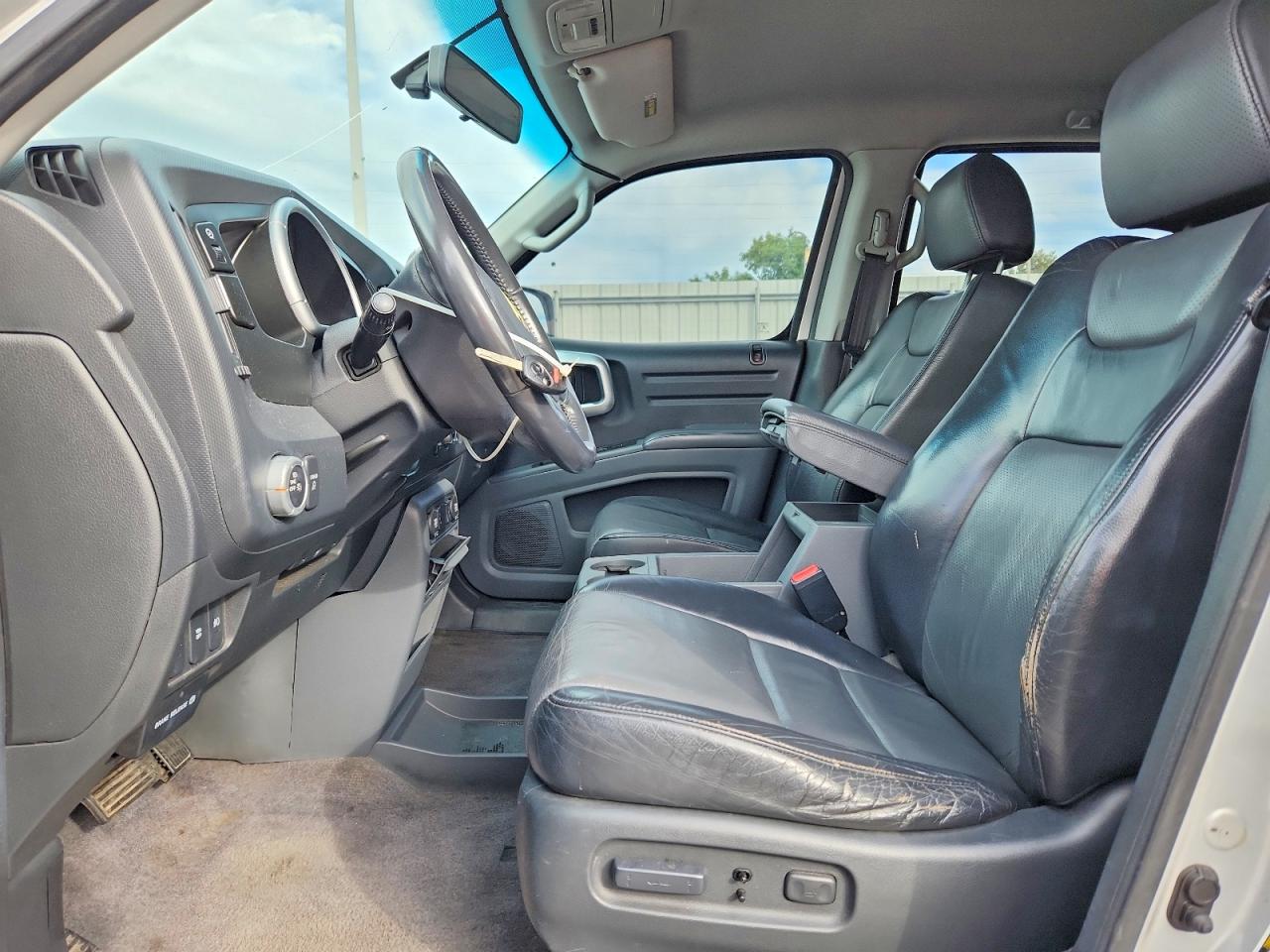 2006 Honda Ridgeline Rtl Silver vin: 2HJYK16596H525015