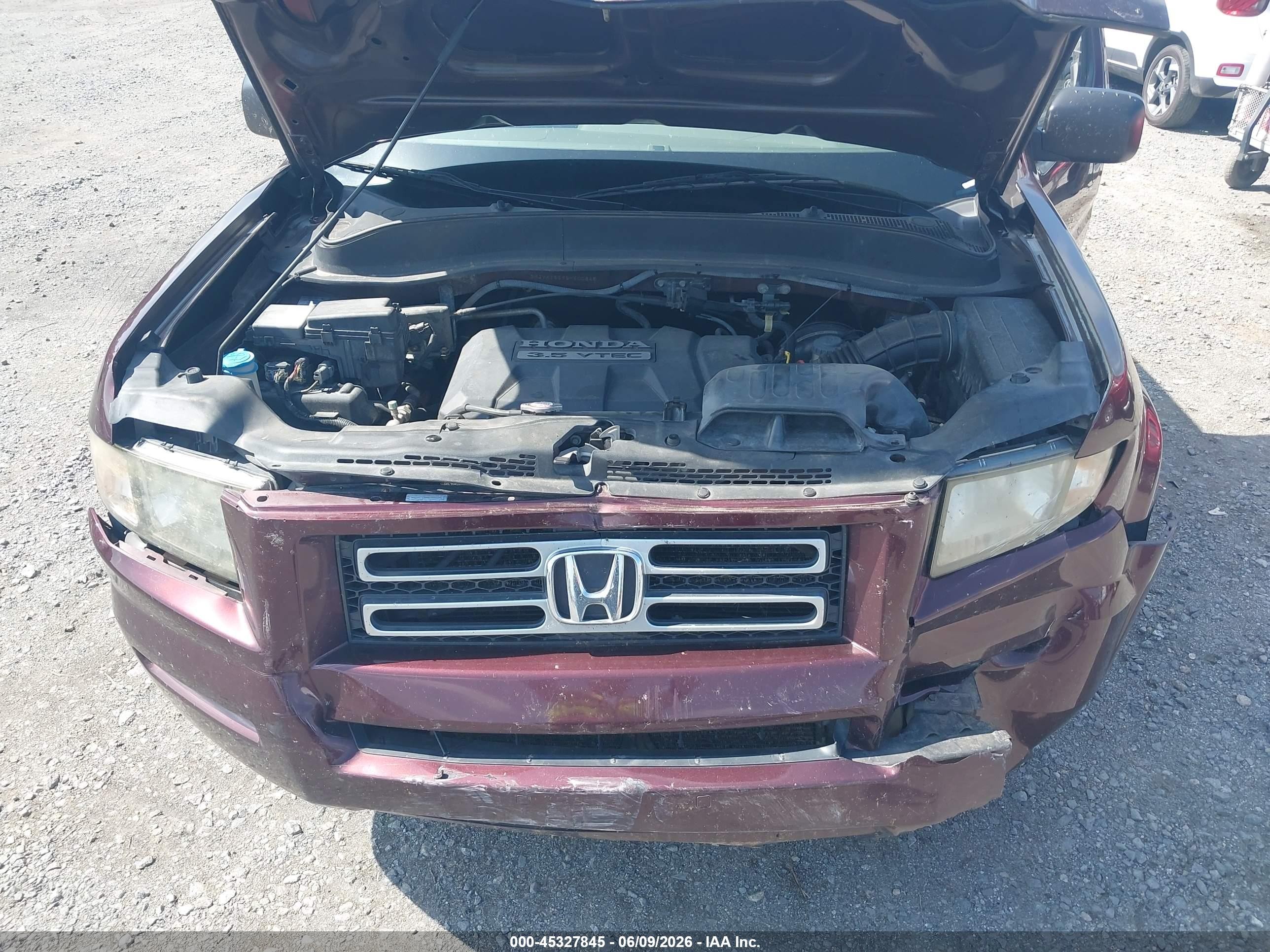 2008 Honda Ridgeline Rtl Burgundy vin: 2HJYK16598H500845
