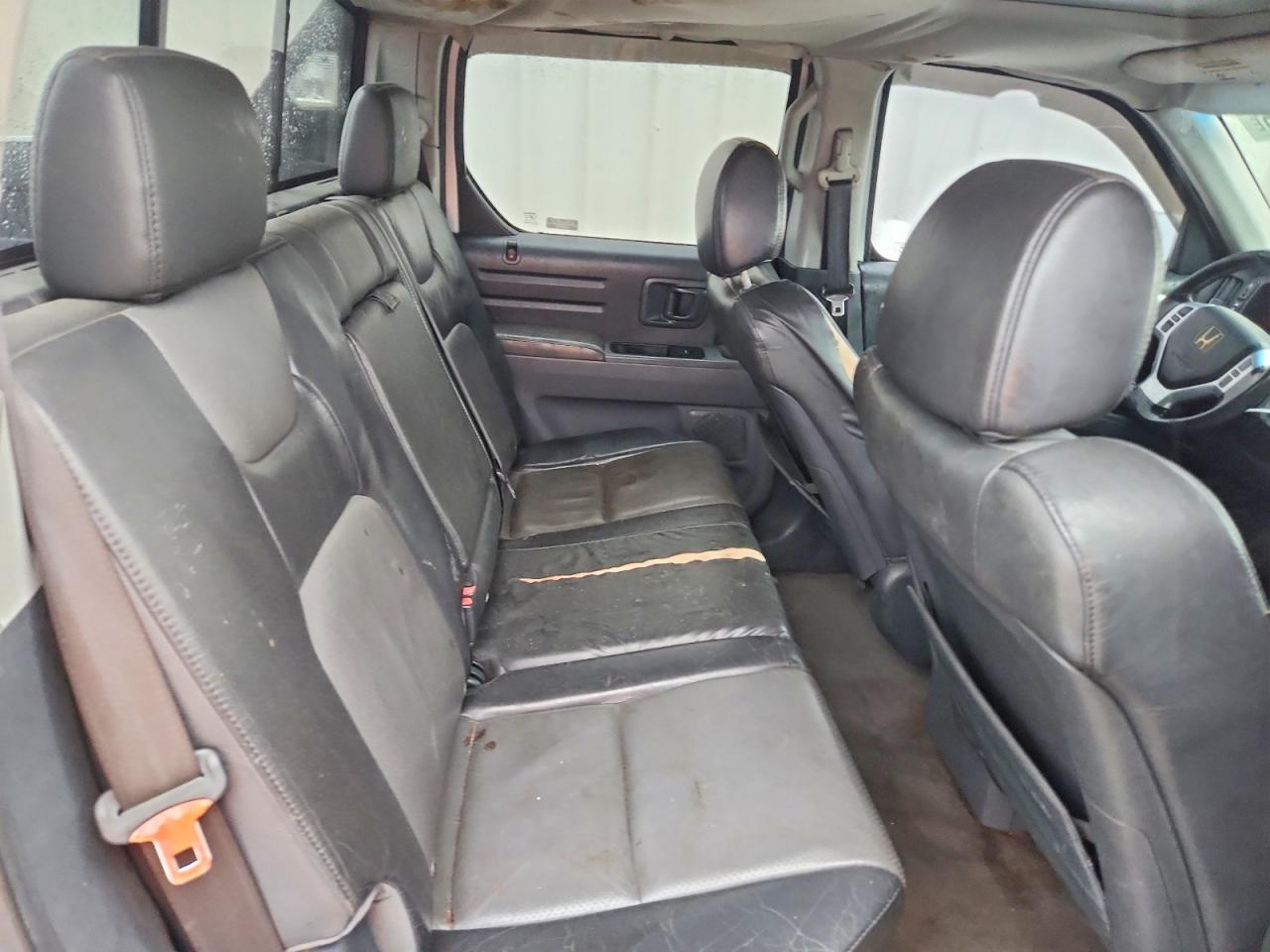 2006 Honda Ridgeline Rtl Silver vin: 2HJYK165X6H514105