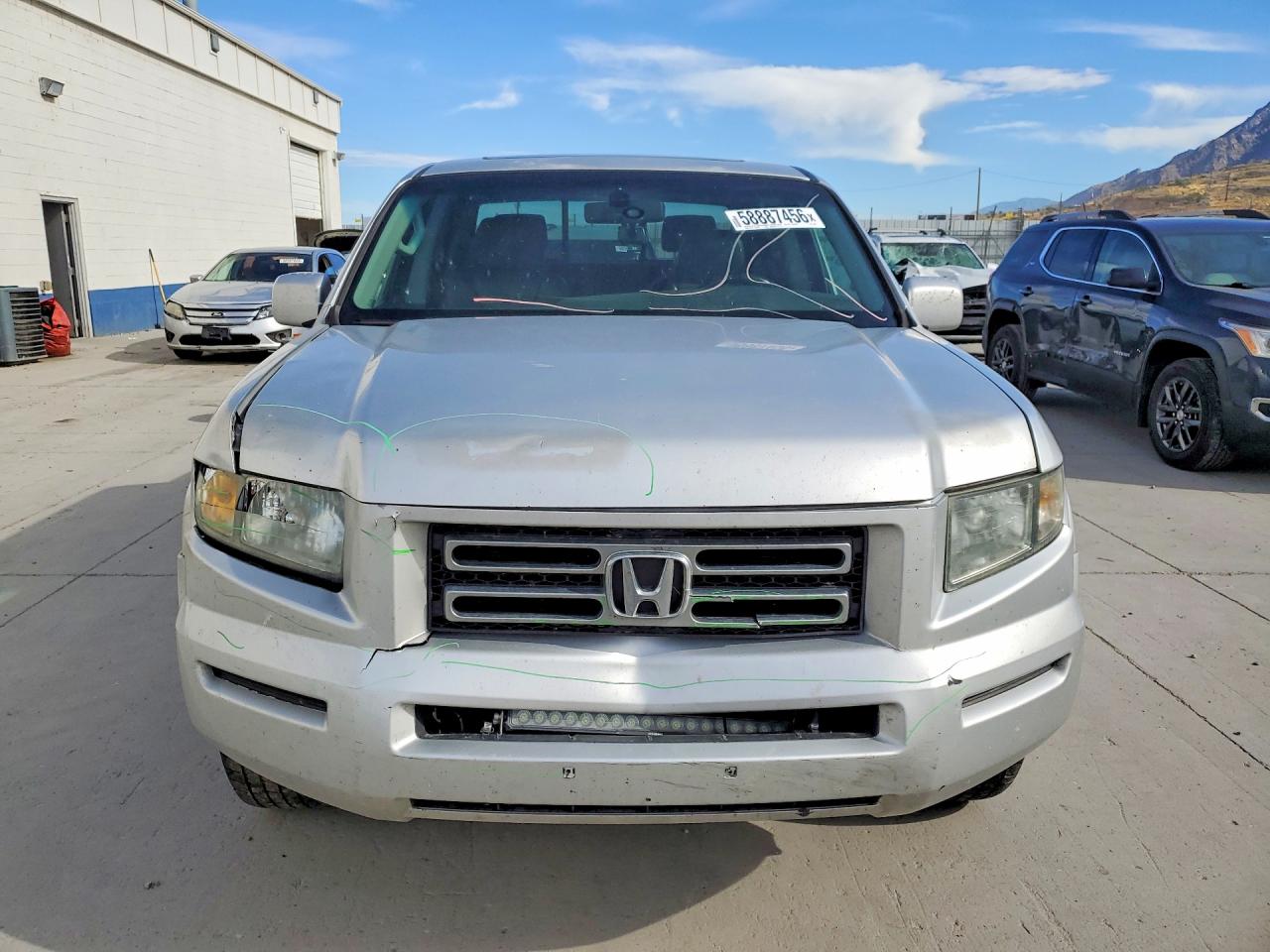 2006 Honda Ridgeline Rtl Silver vin: 2HJYK165X6H533950