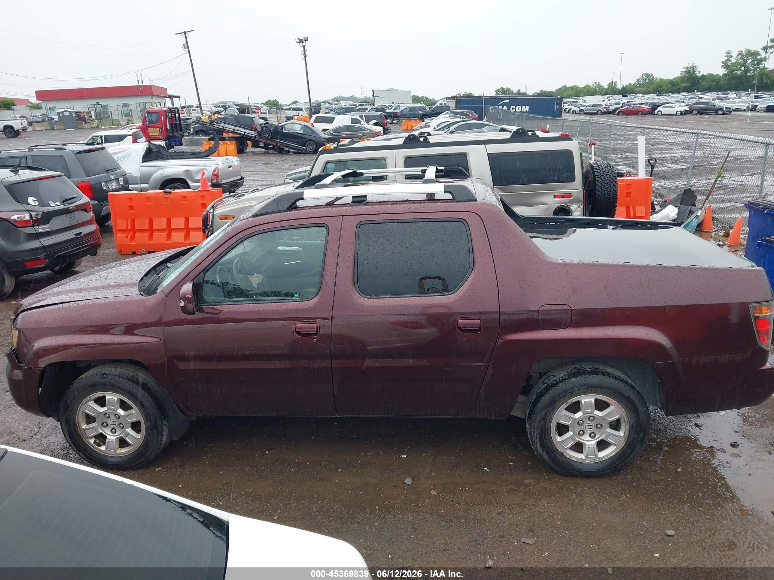 2008 Honda Ridgeline Rtl Maroon vin: 2HJYK165X8H542196