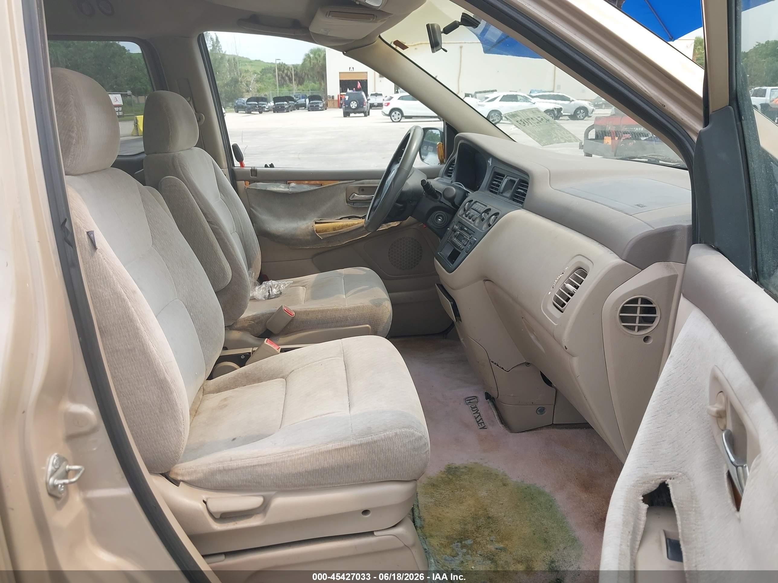 2002 Honda Odyssey Lx Gold vin: 2HKRL18502H526686