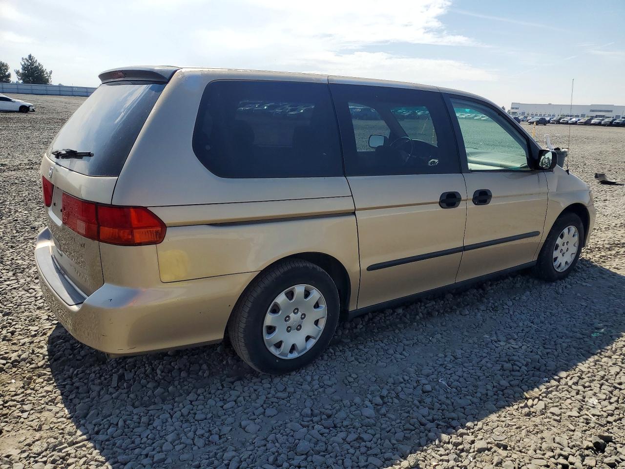2000 Honda Odyssey Lx Золотой vin: 2HKRL1854YH585913
