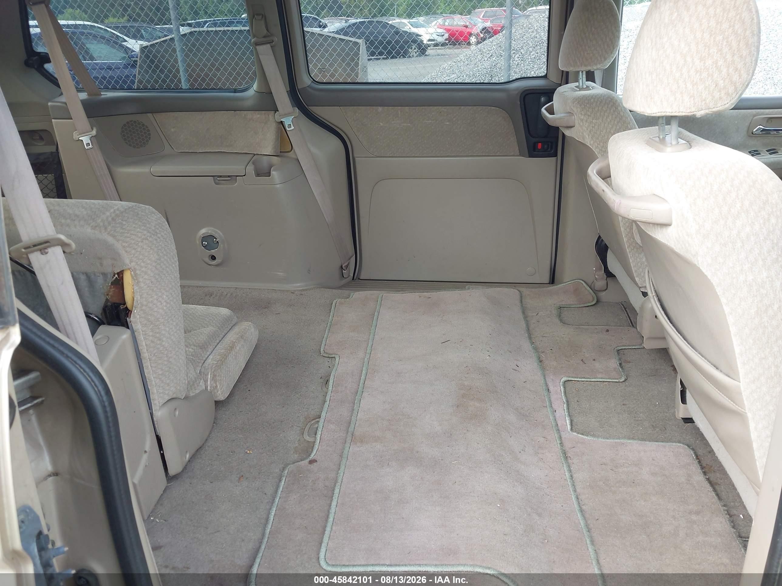 2000 Honda Odyssey Lx Золотой vin: 2HKRL1855YH555030