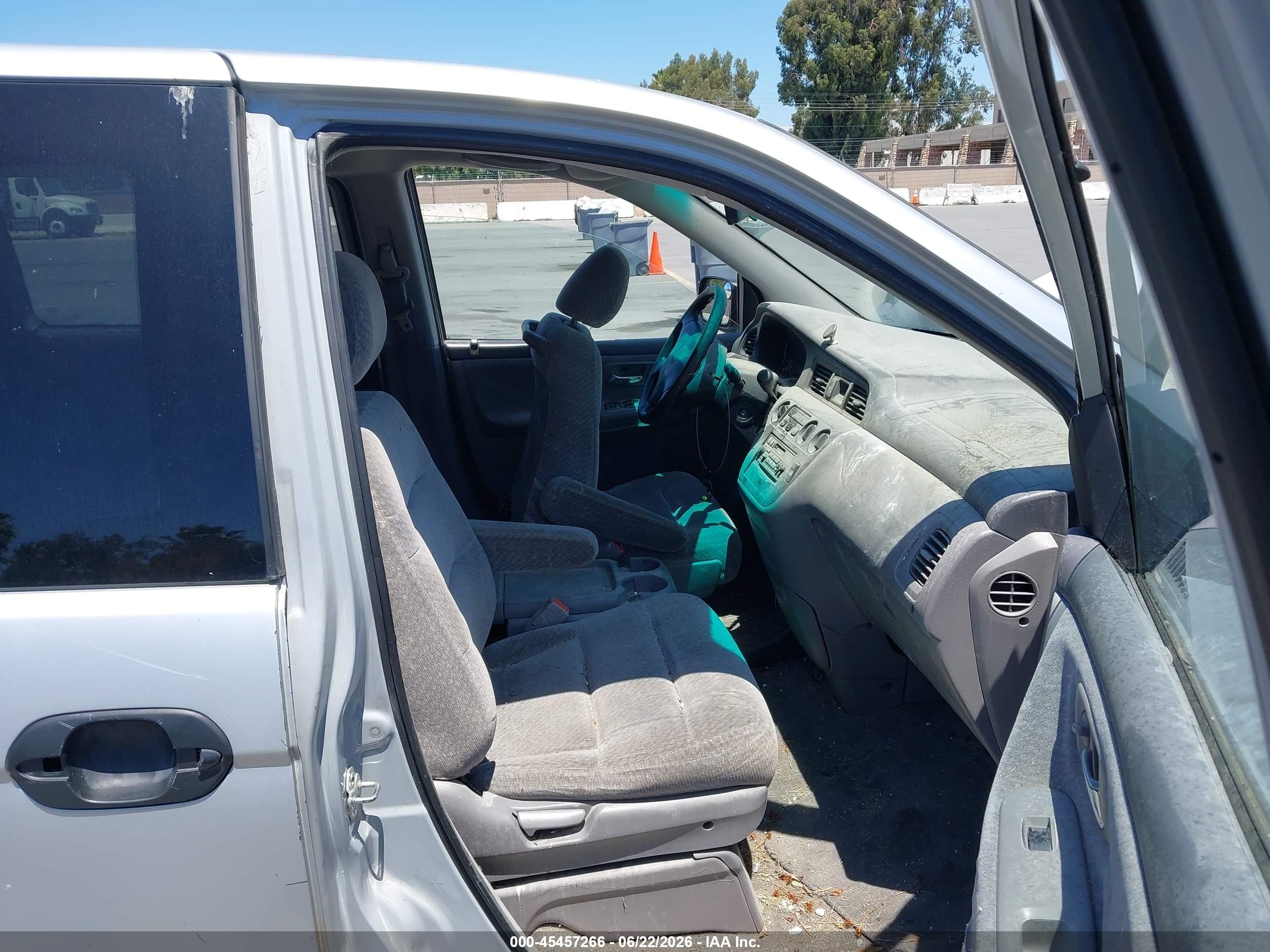2001 Honda Odyssey Lx Silver vin: 2HKRL18571H572076