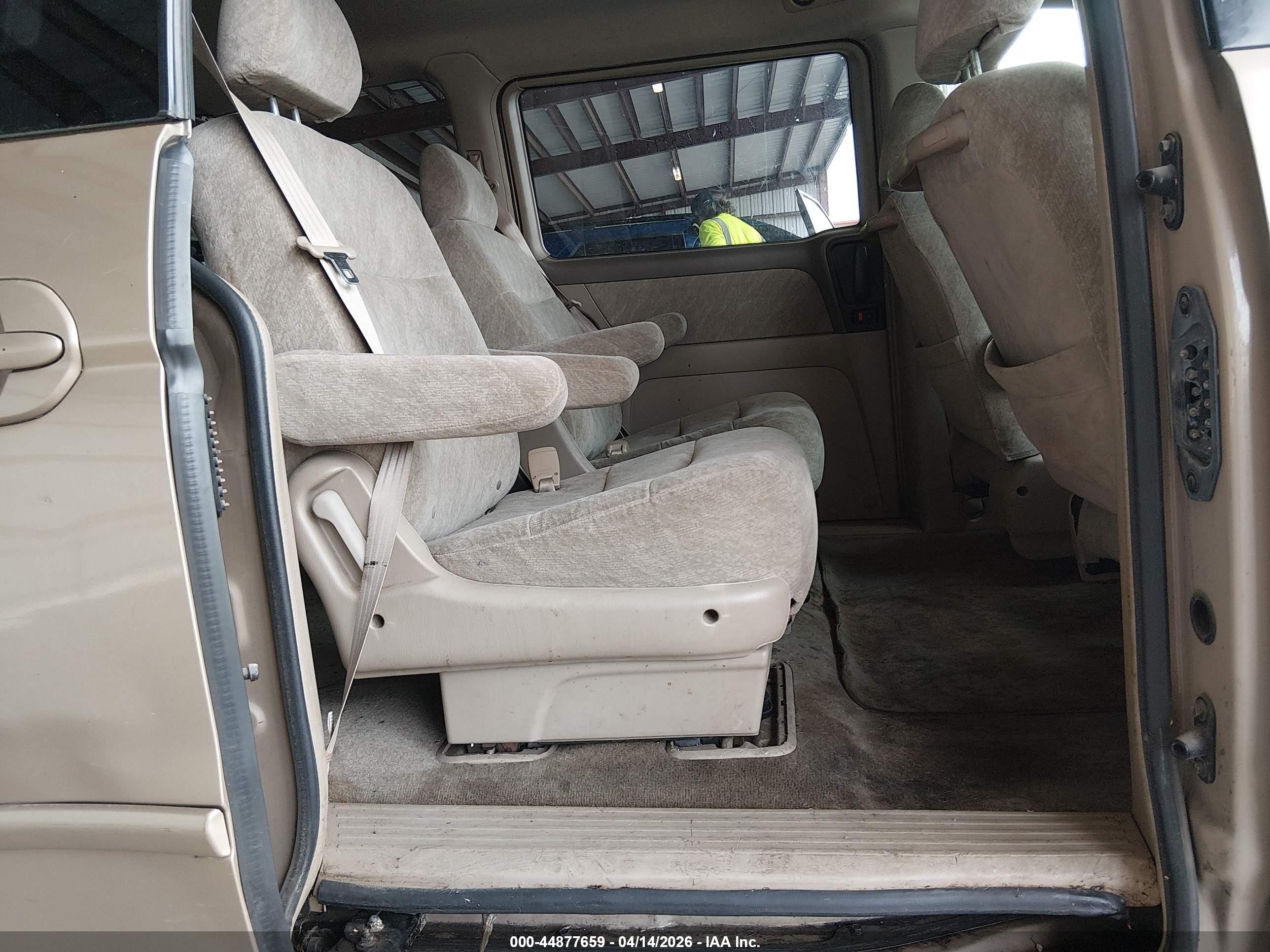 2001 Honda Odyssey Ex Gold vin: 2HKRL18621H528320