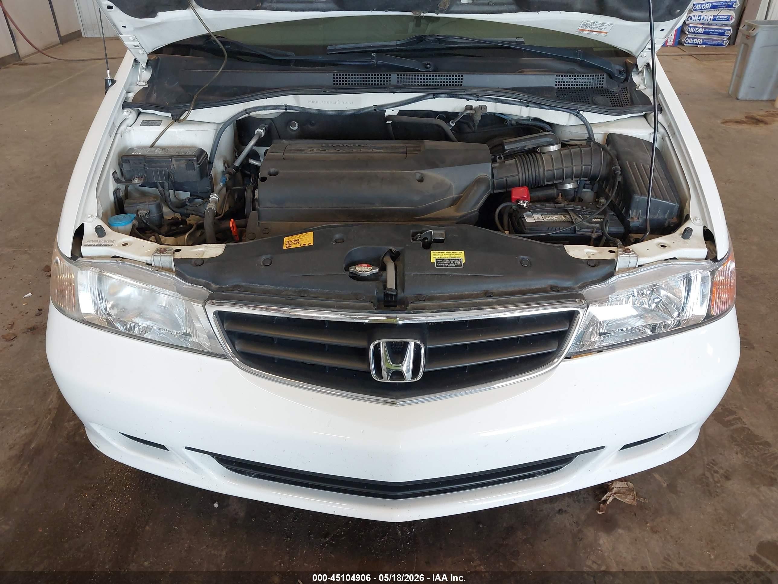 2002 Honda Odyssey Ex White vin: 2HKRL18622H570651