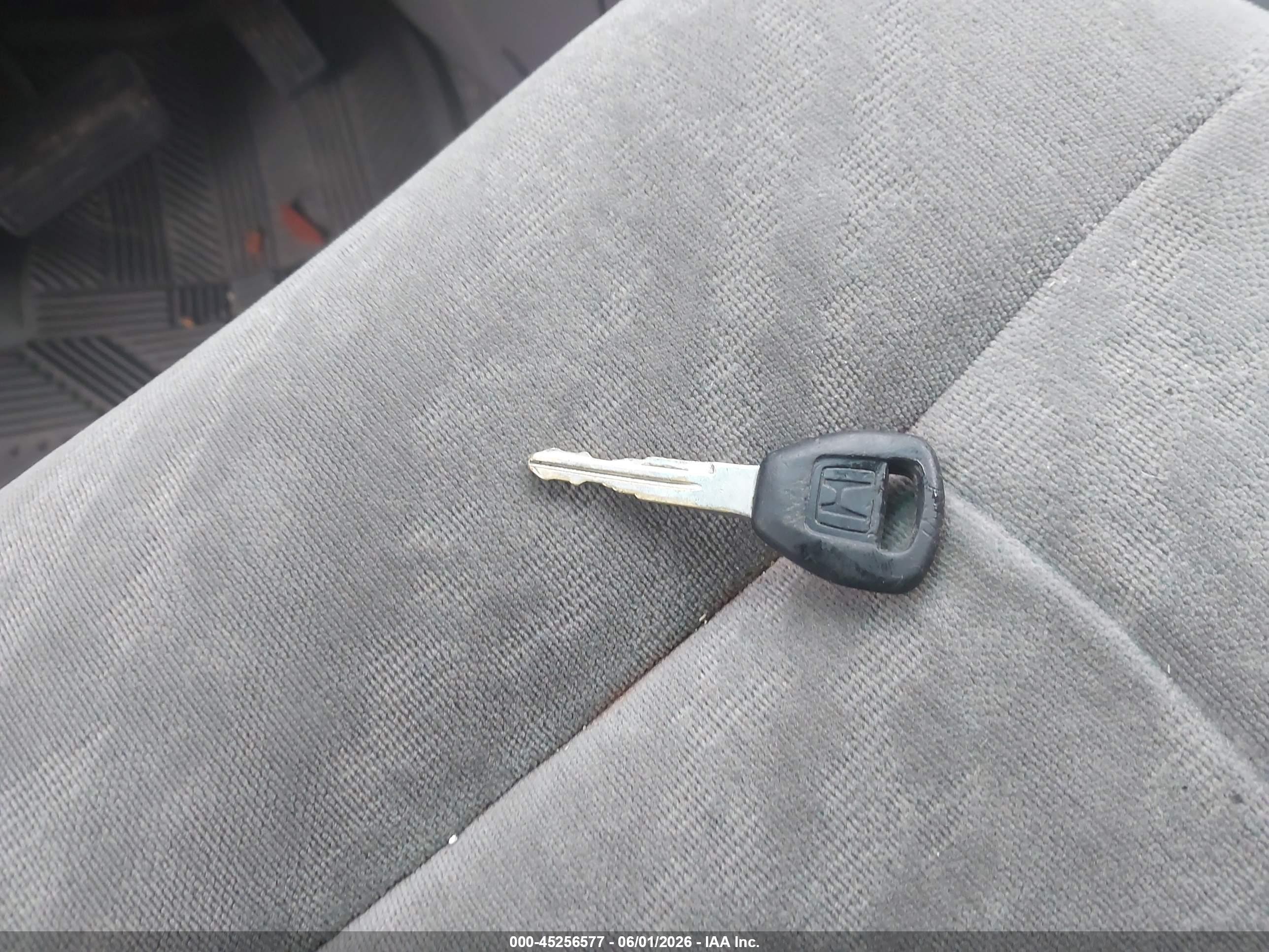 2002 Honda Odyssey Ex Silver vin: 2HKRL18632H571369