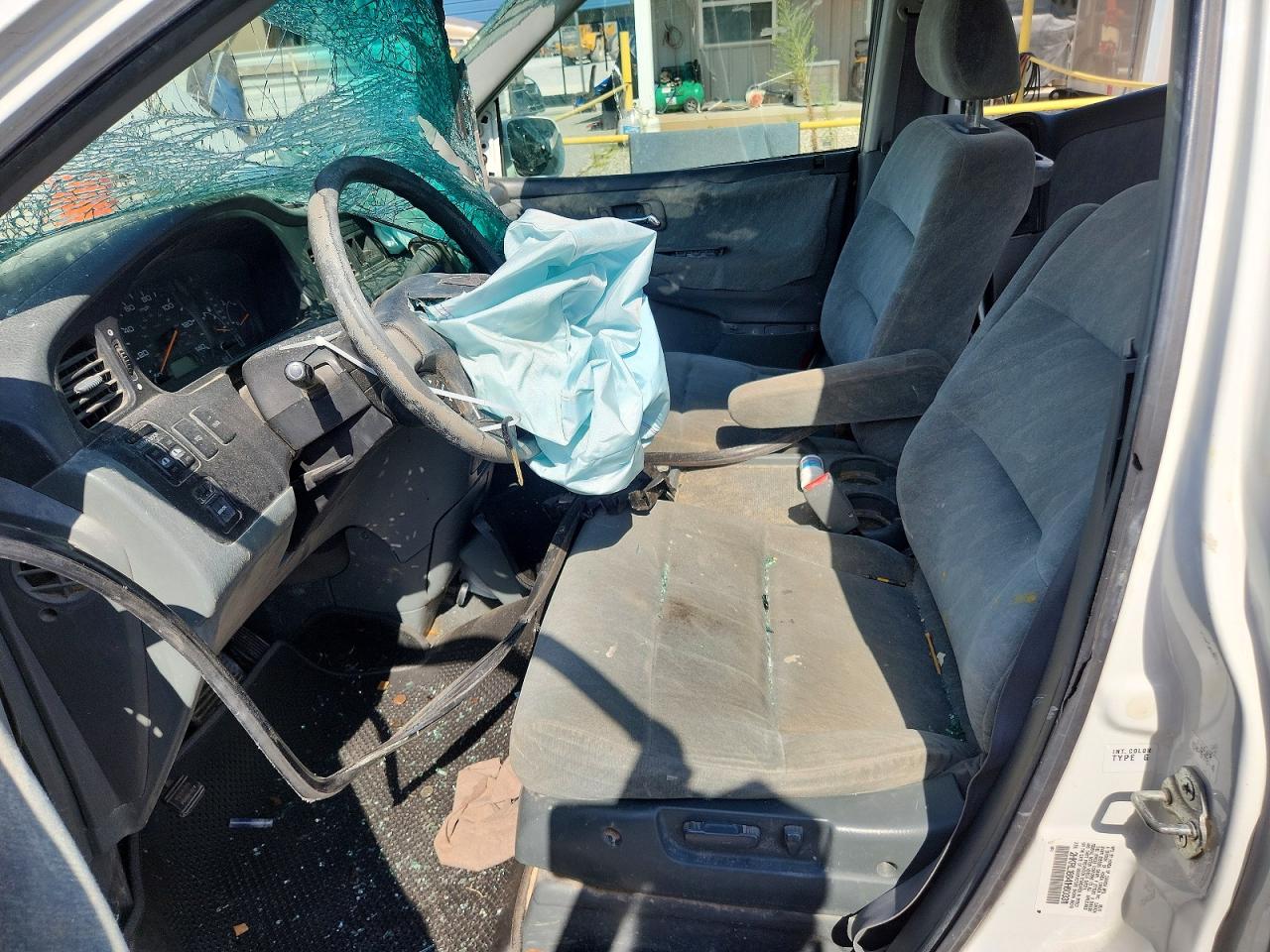 2001 Honda Odyssey Ex White vin: 2HKRL18641H603311