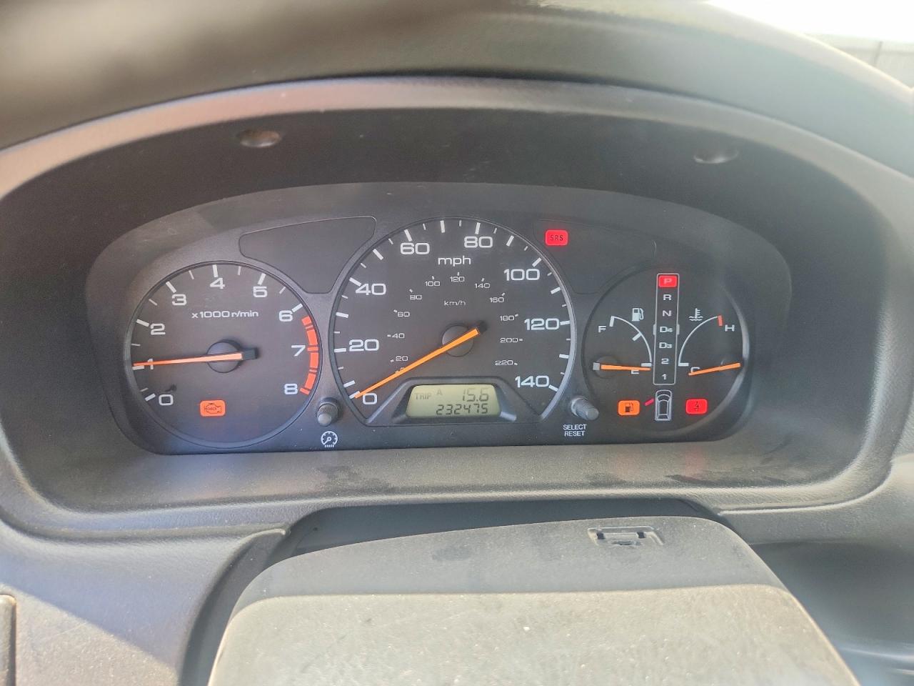 2000 Honda Odyssey Ex White vin: 2HKRL1864YH608017