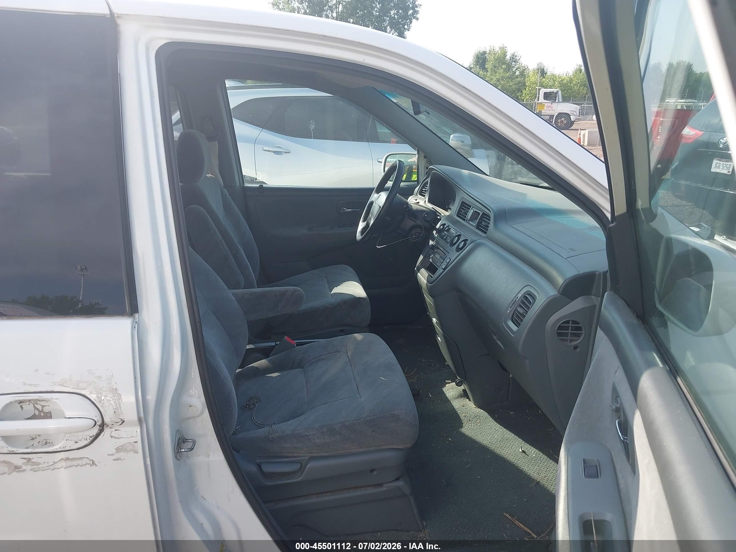 2002 Honda Odyssey Ex White vin: 2HKRL18662H582561