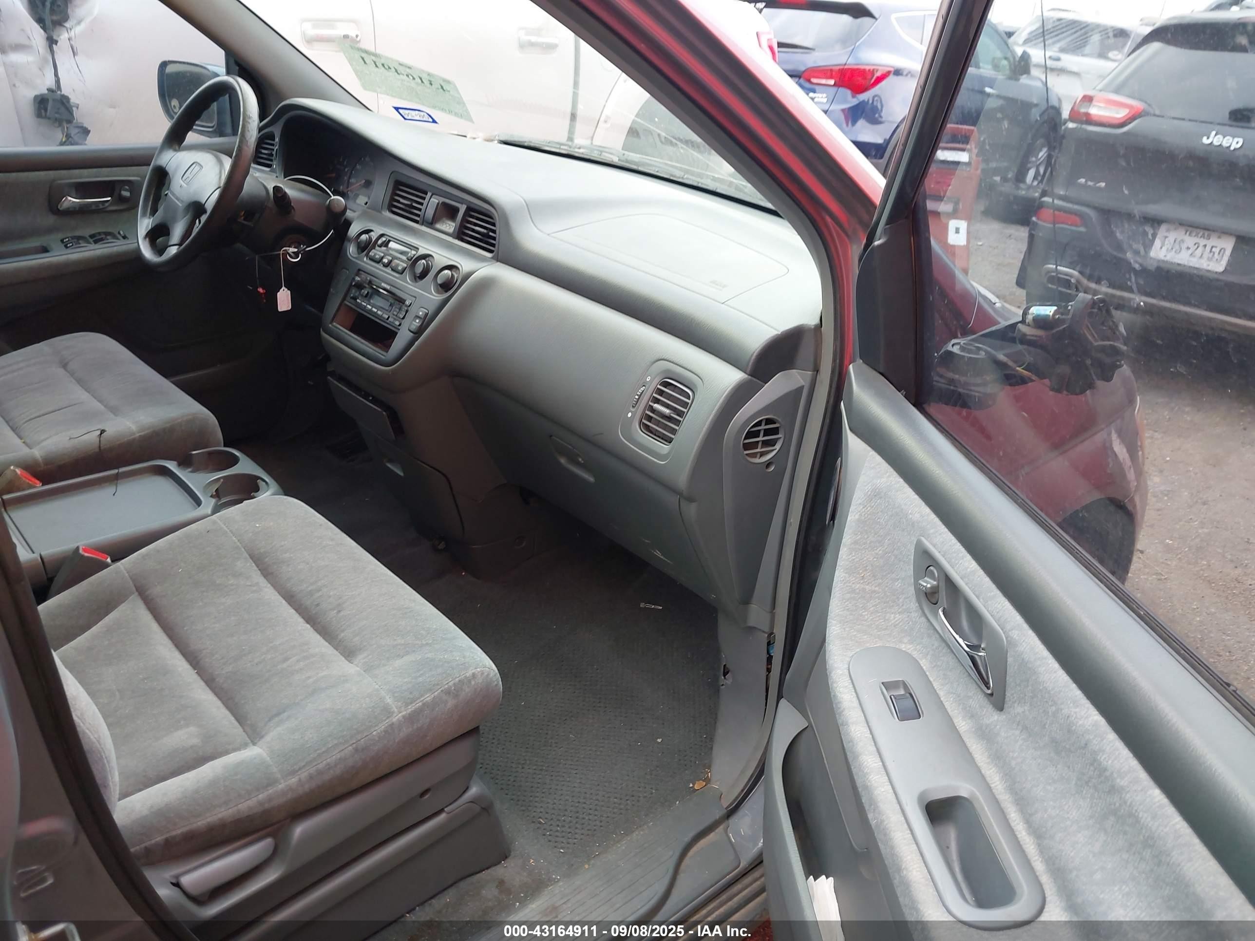 2000 Honda Odyssey Ex Gray vin: 2HKRL1867YH609100