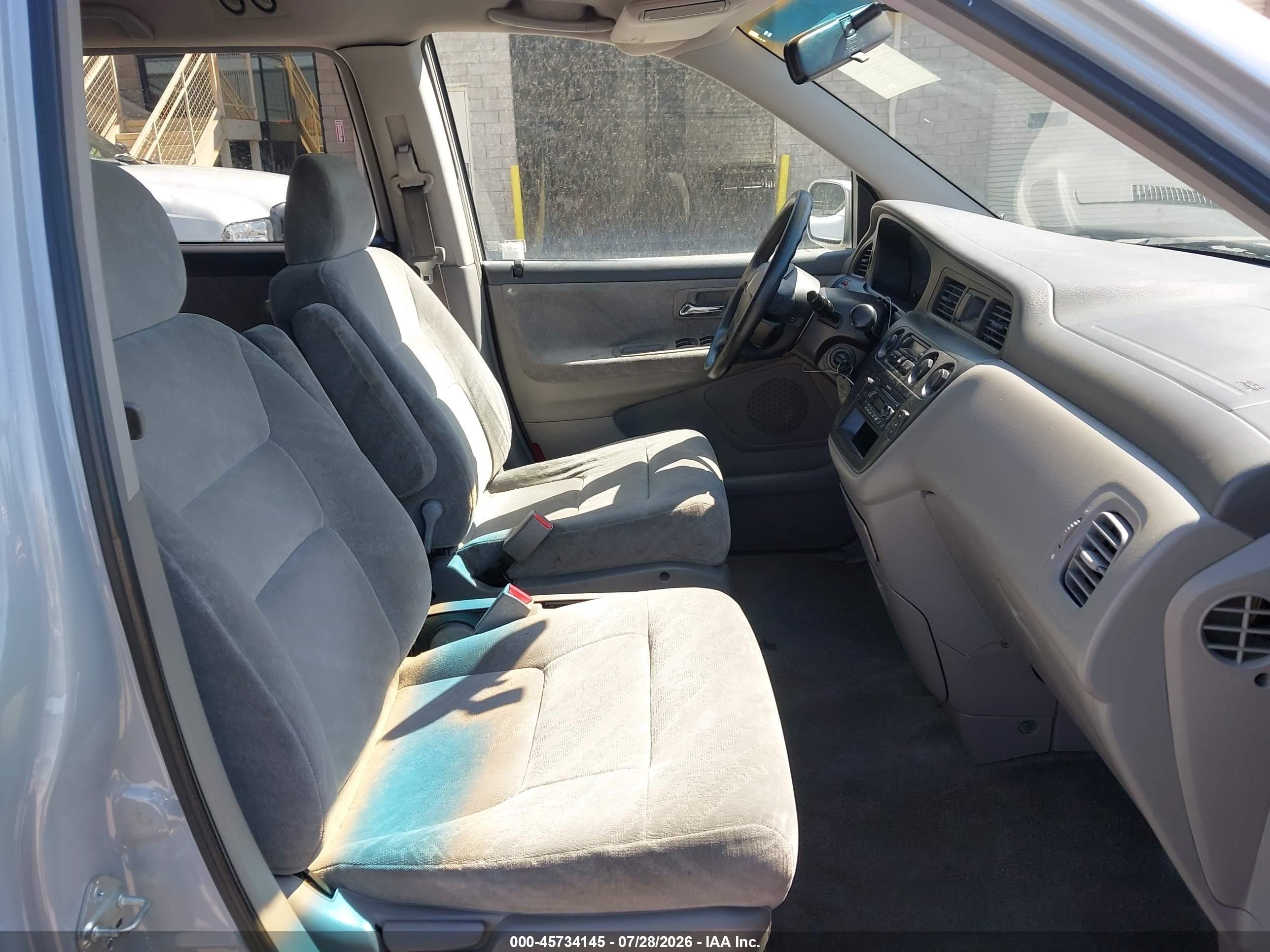 2002 Honda Odyssey Ex Серебряный vin: 2HKRL186X2H555704