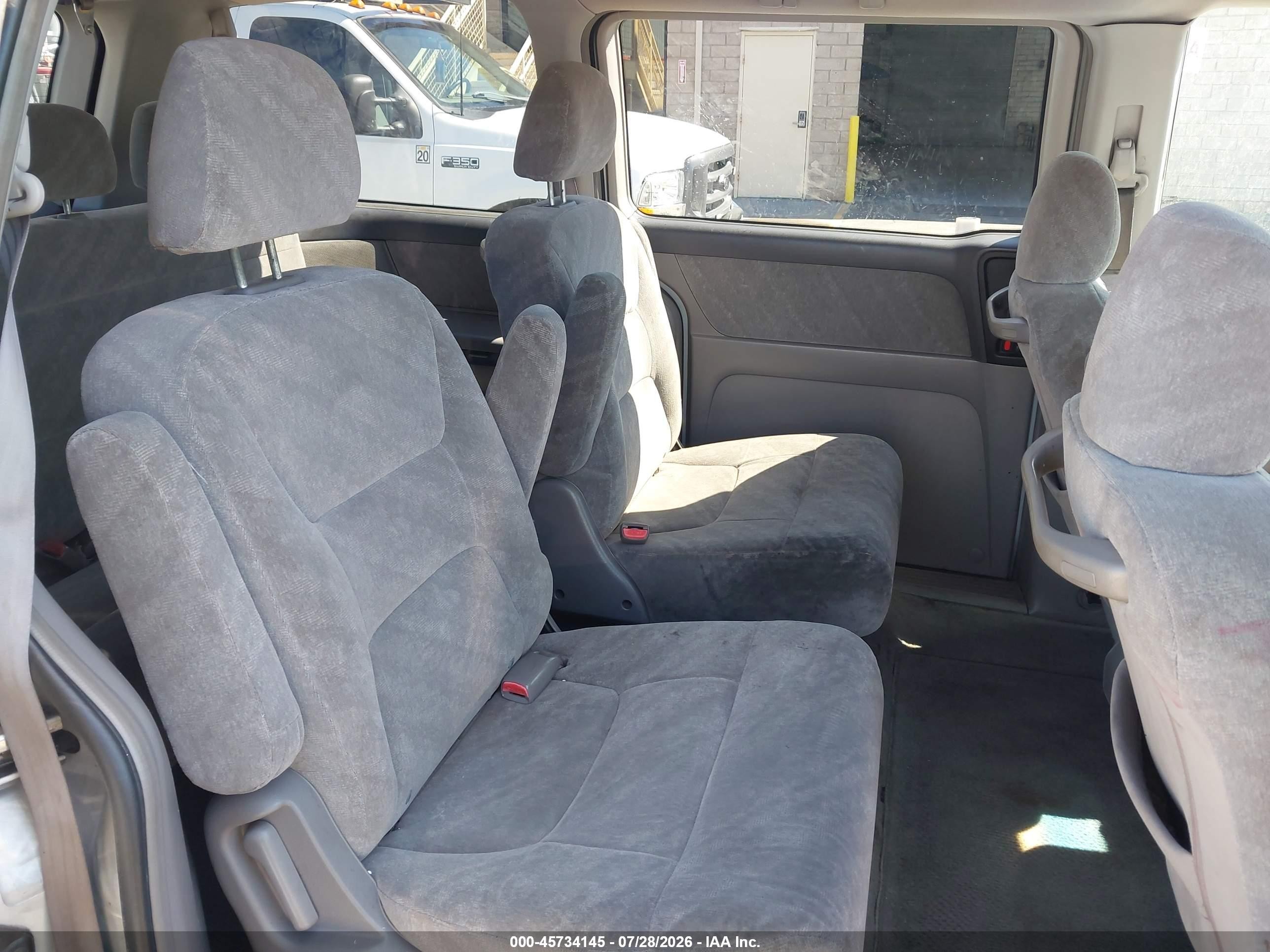 2002 Honda Odyssey Ex Серебряный vin: 2HKRL186X2H555704