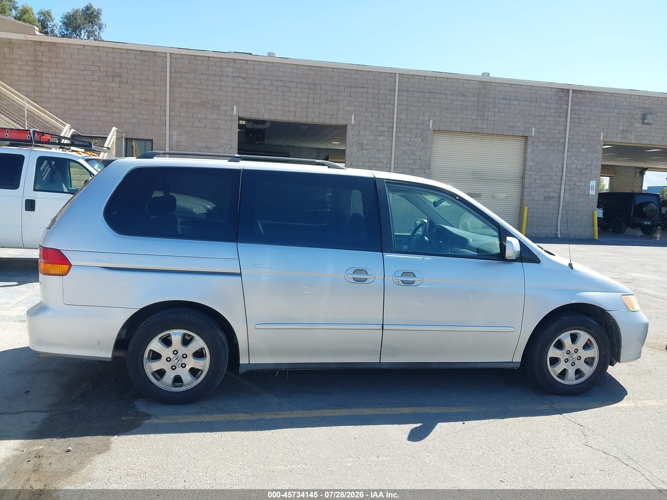2002 Honda Odyssey Ex Серебряный vin: 2HKRL186X2H555704