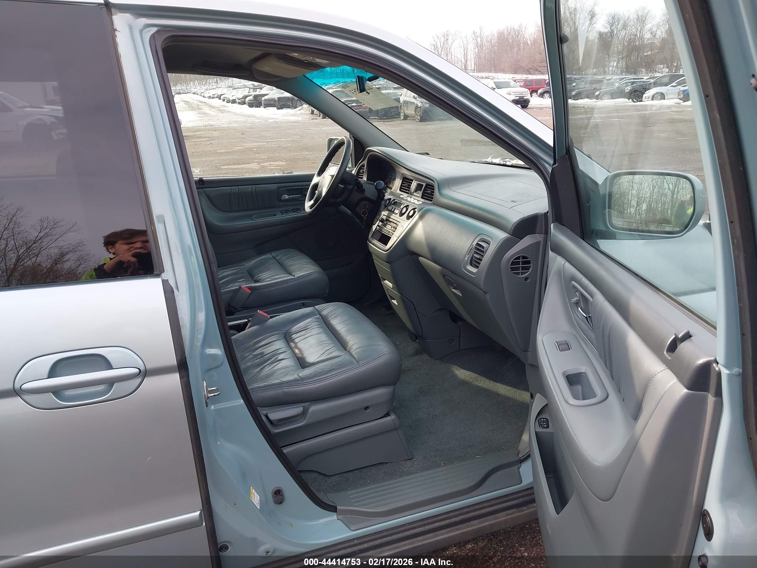 2003 Honda Odyssey Ex-l Light Blue vin: 2HKRL18953H504509