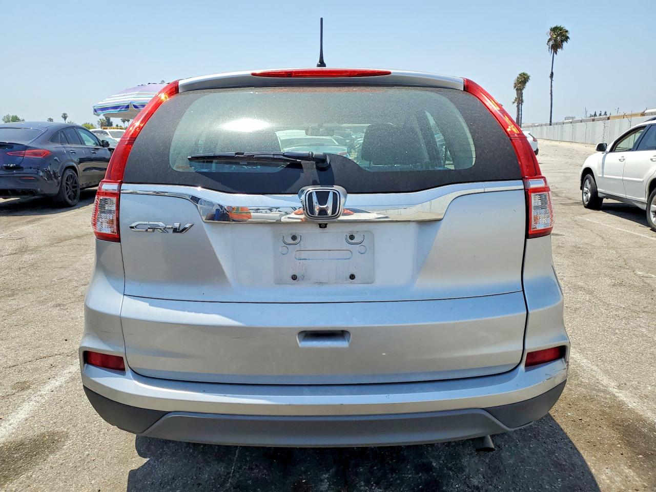 2015 Honda Cr-v Lx Silver vin: 2HKRM3H30FH559328