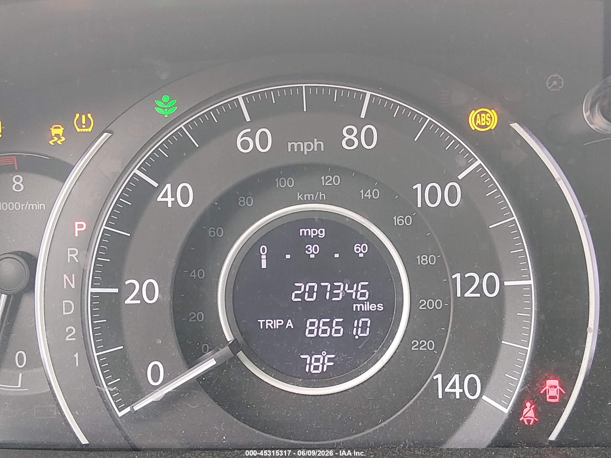 2014 Honda Cr-v Lx Silver vin: 2HKRM3H32EH529486