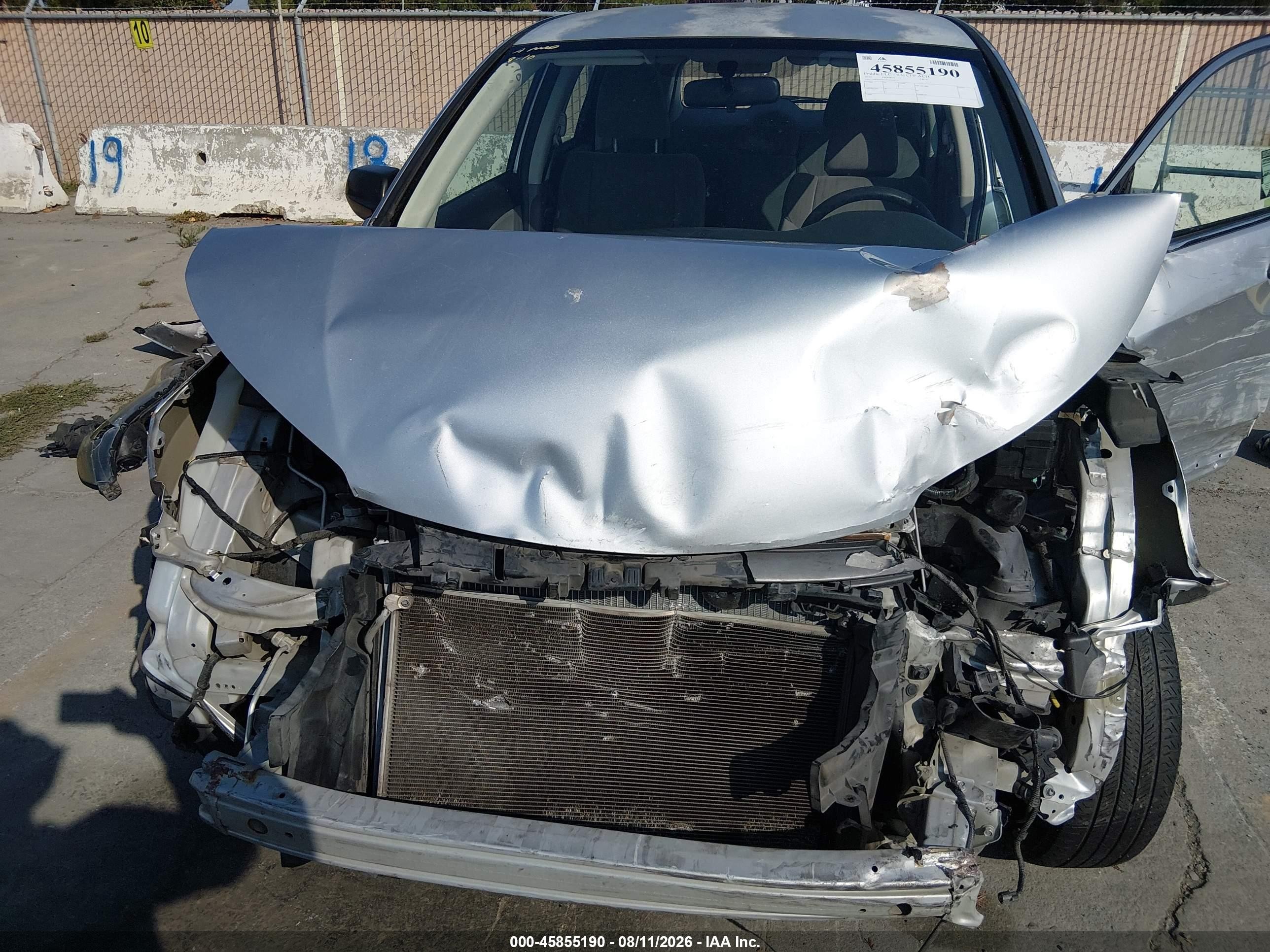 2012 Honda Cr-v Lx Silver vin: 2HKRM3H33CH512015