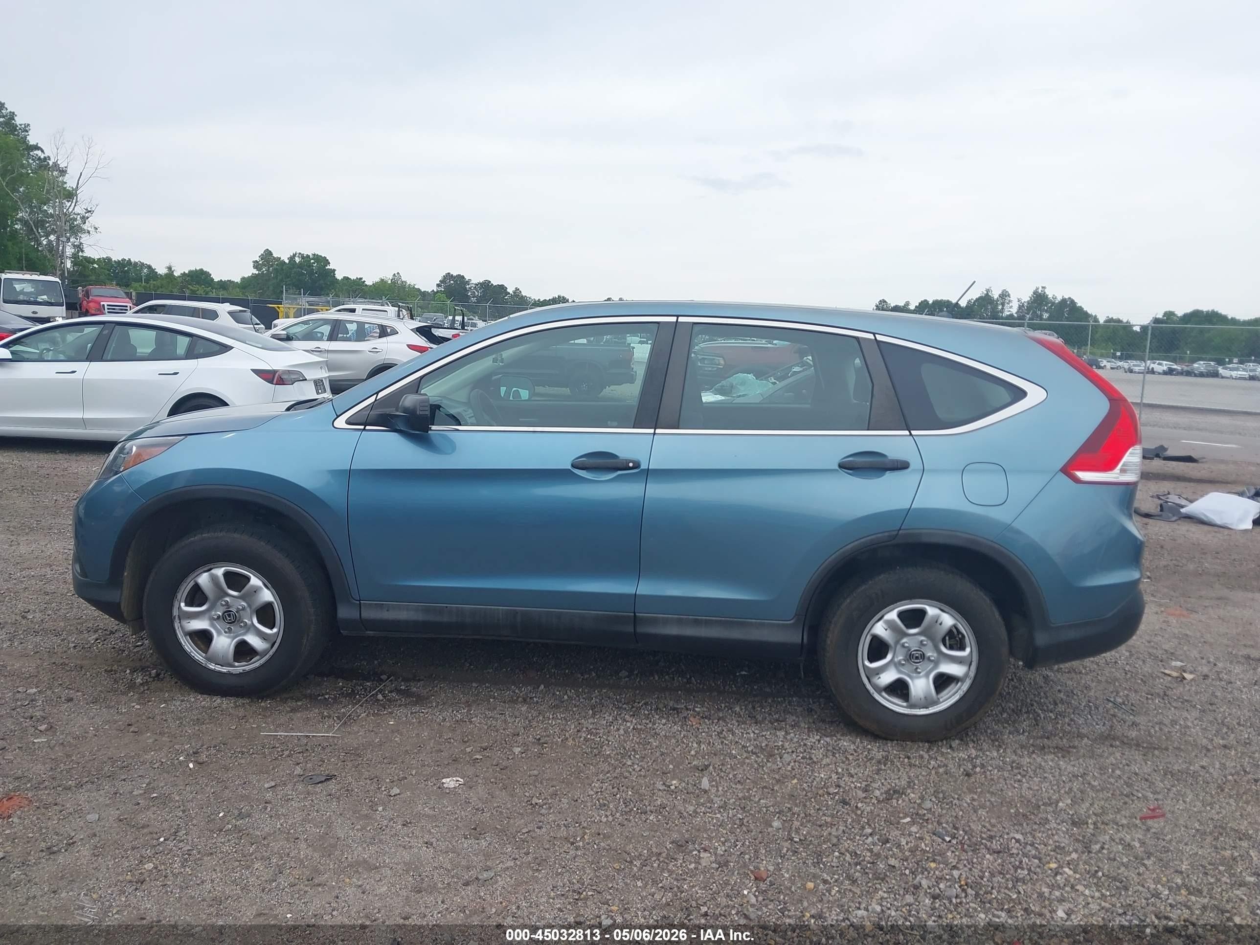 2014 Honda Cr-v Lx Light Blue vin: 2HKRM3H33EH503608