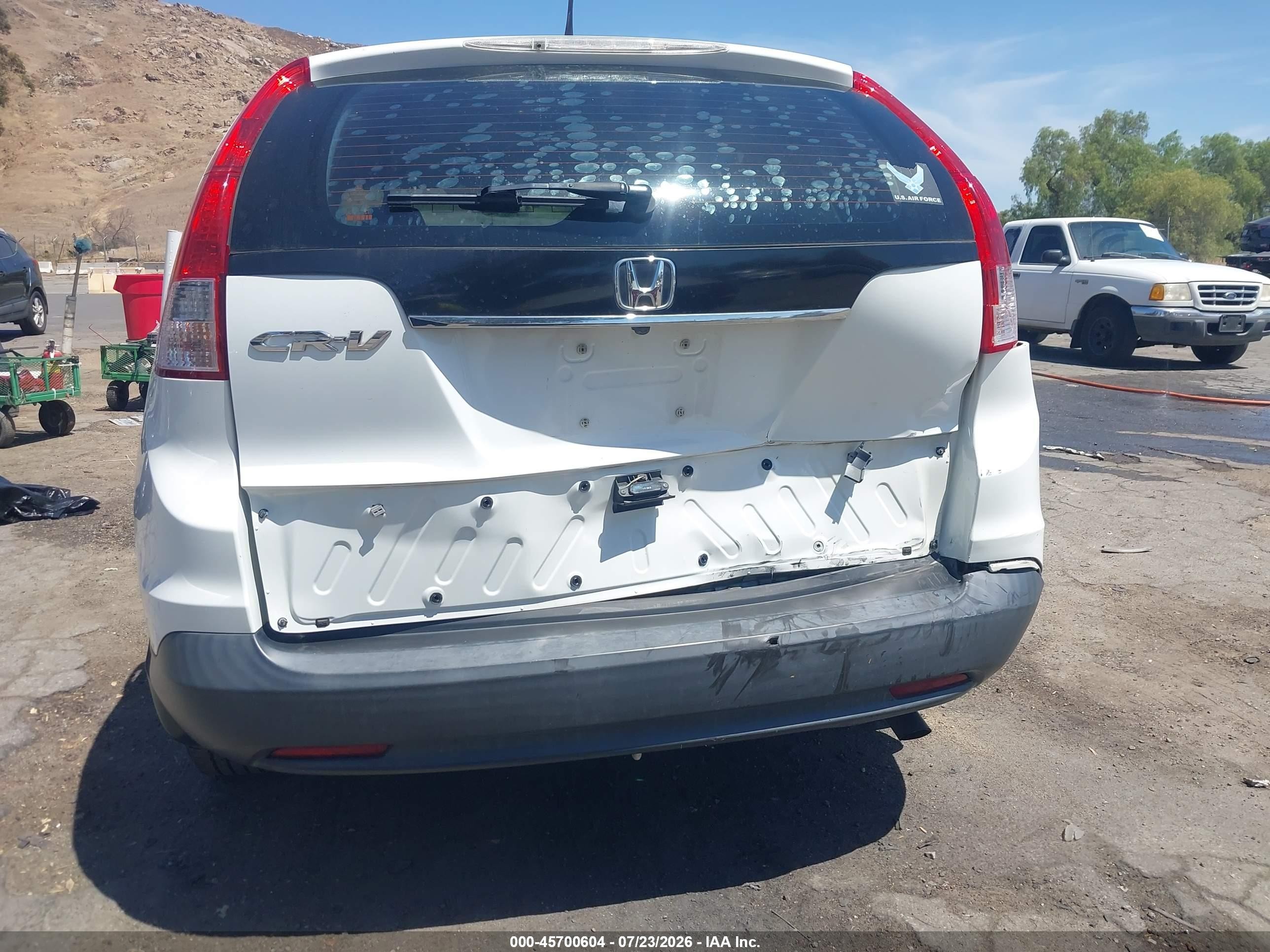 2012 Honda Cr-v Lx White vin: 2HKRM3H35CH503929