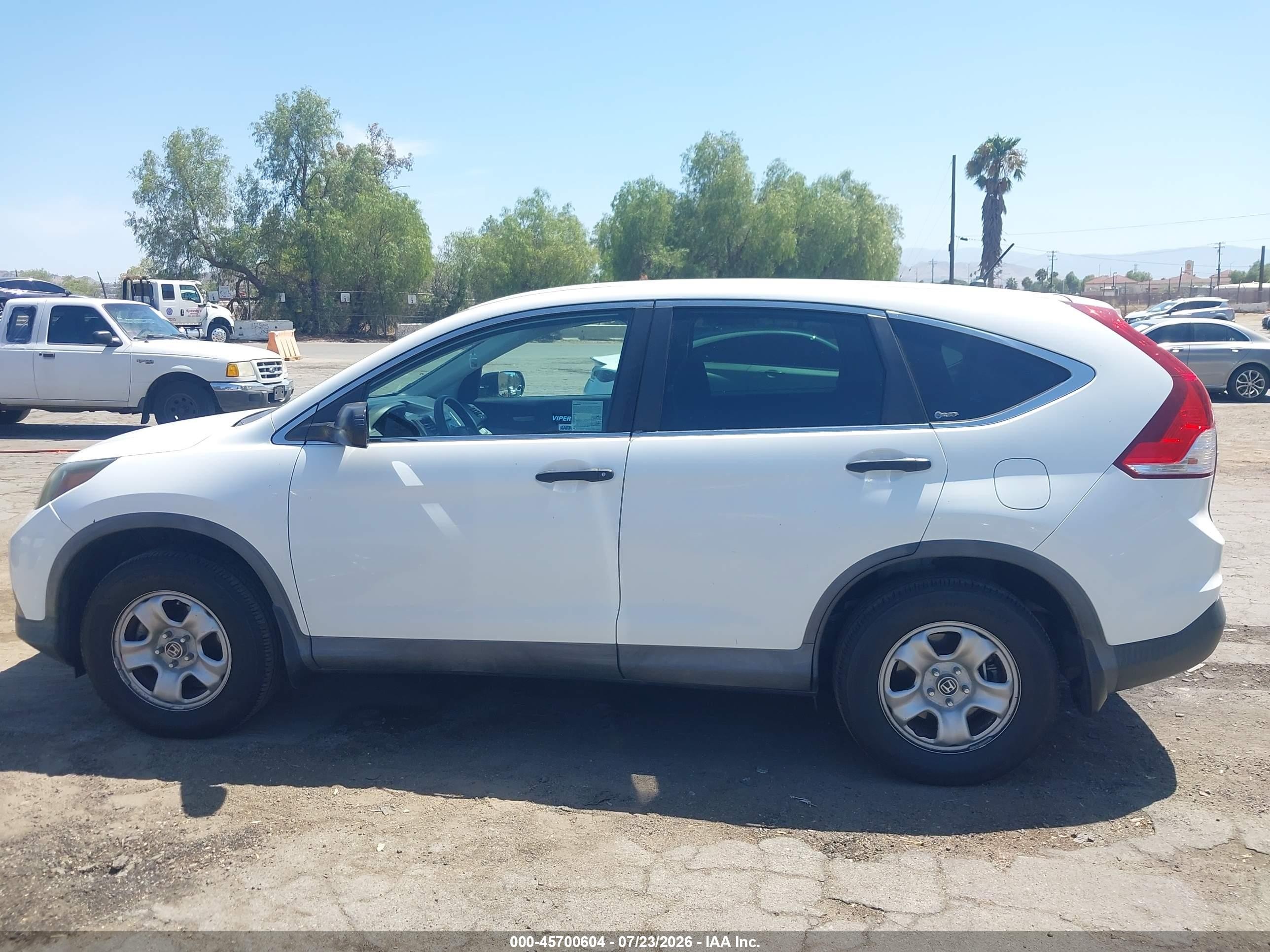 2012 Honda Cr-v Lx White vin: 2HKRM3H35CH503929