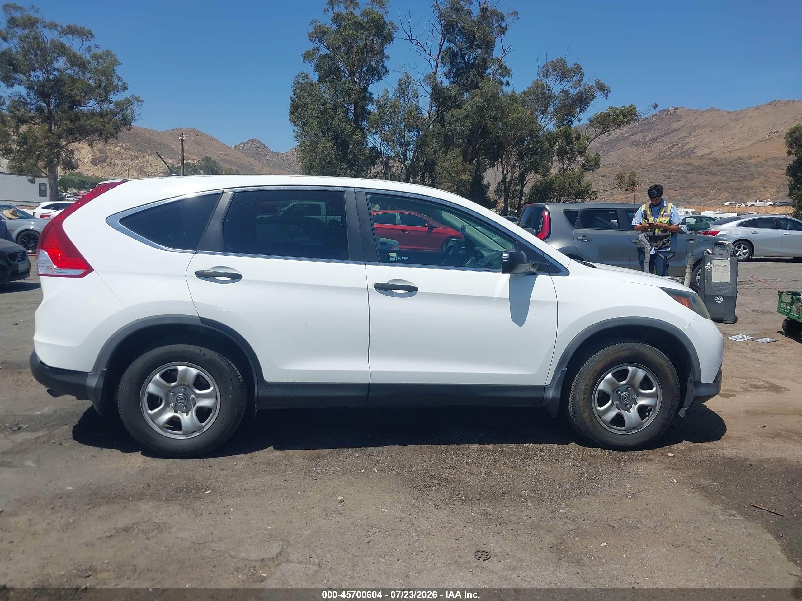 2012 Honda Cr-v Lx White vin: 2HKRM3H35CH503929