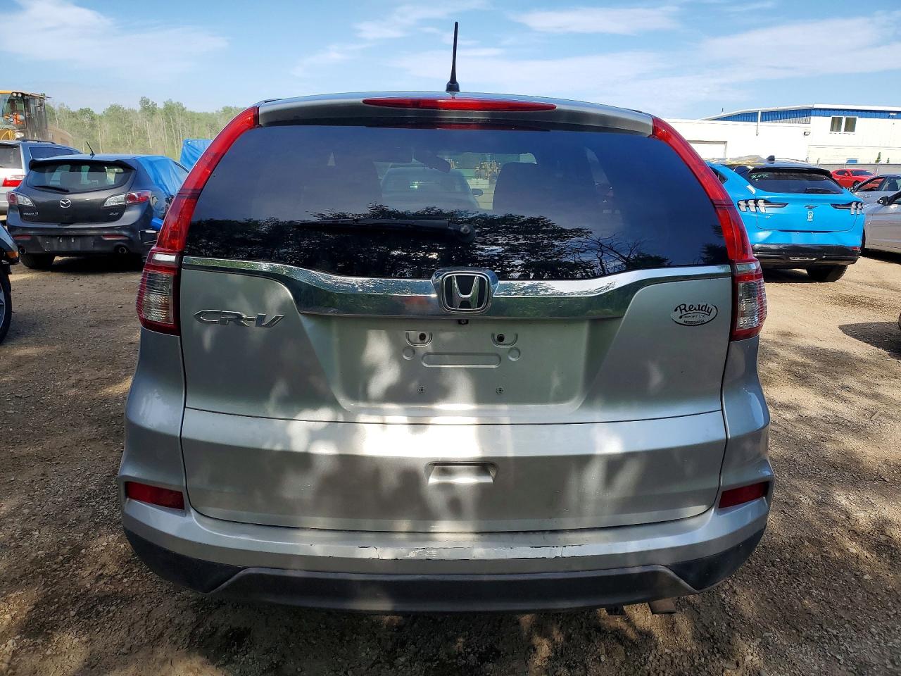 2015 Honda Cr-v Lx Silver vin: 2HKRM3H37FH000004