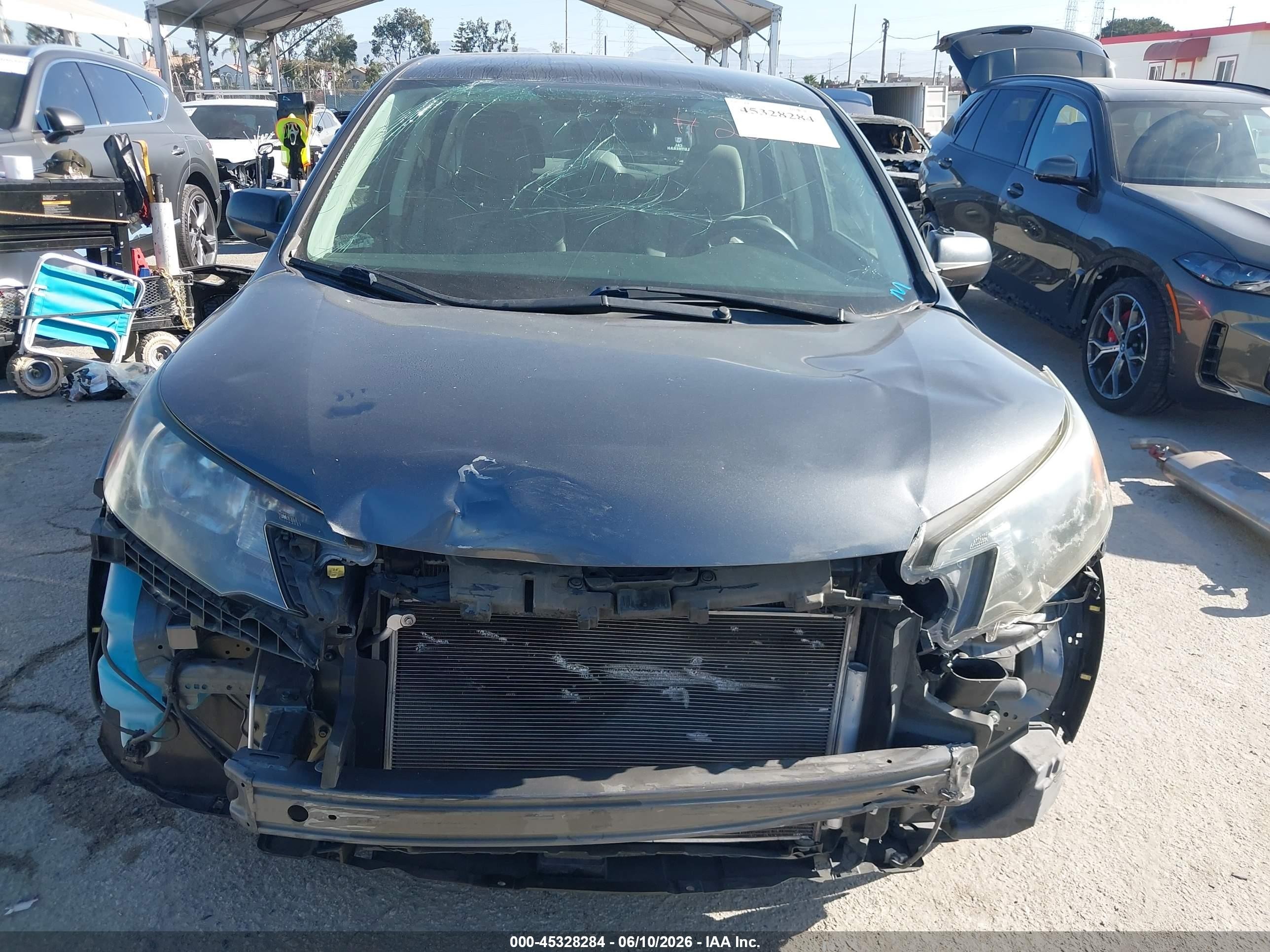 2013 Honda Cr-v Lx Серый vin: 2HKRM3H38DH503764