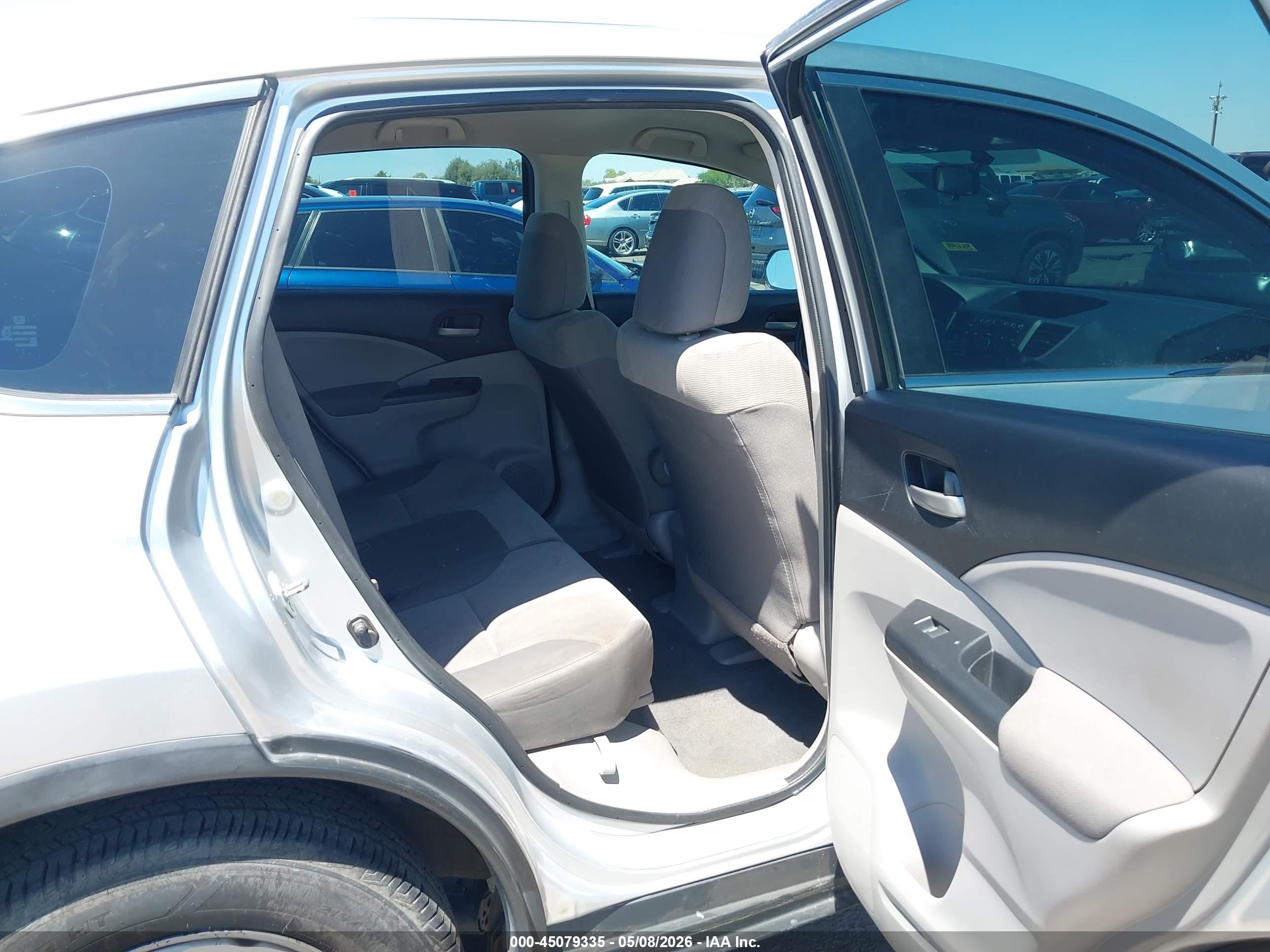2013 Honda Cr-v Lx Silver vin: 2HKRM3H38DH520595