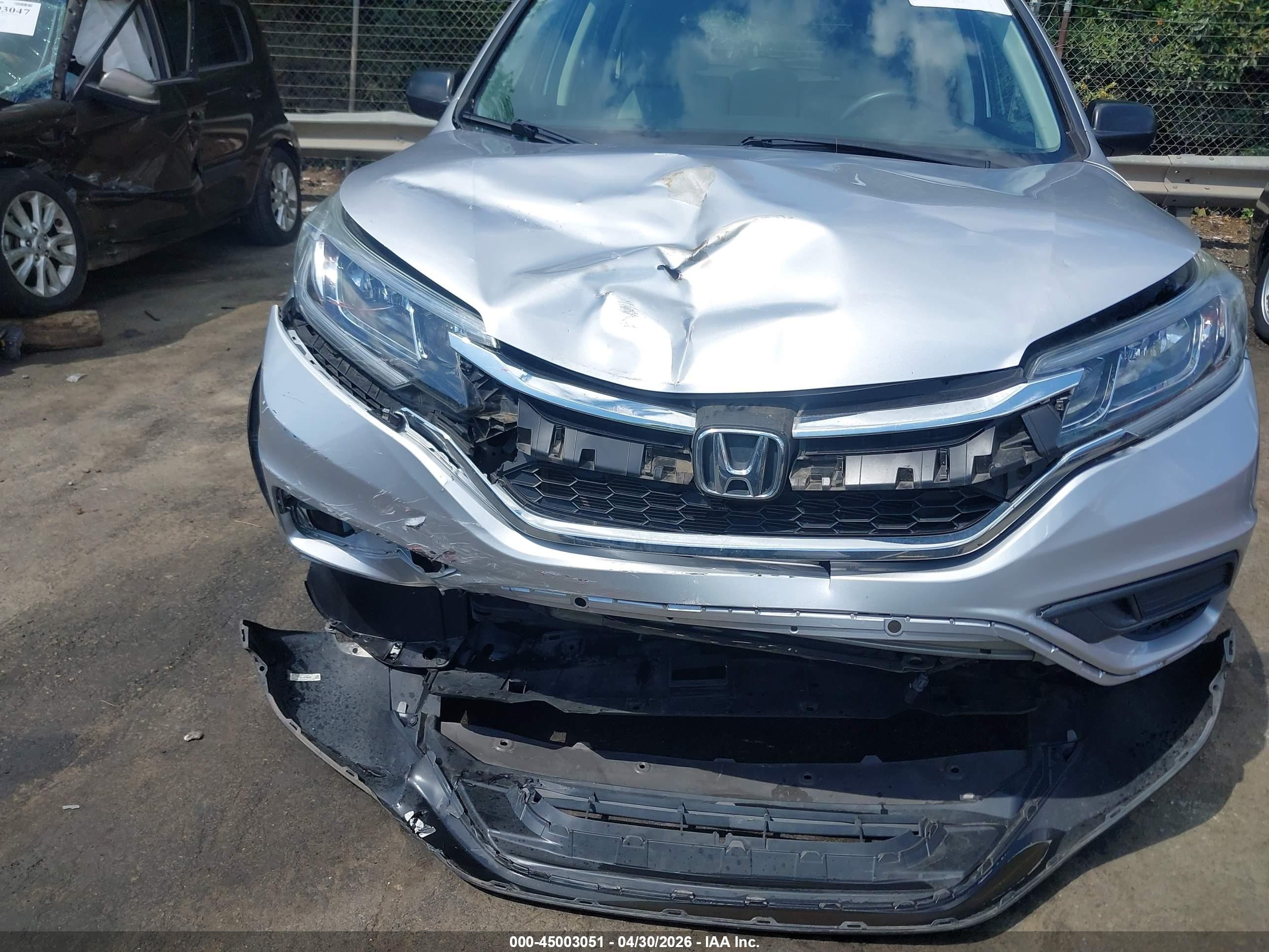 2015 Honda Cr-v Lx Silver vin: 2HKRM3H39FH529731