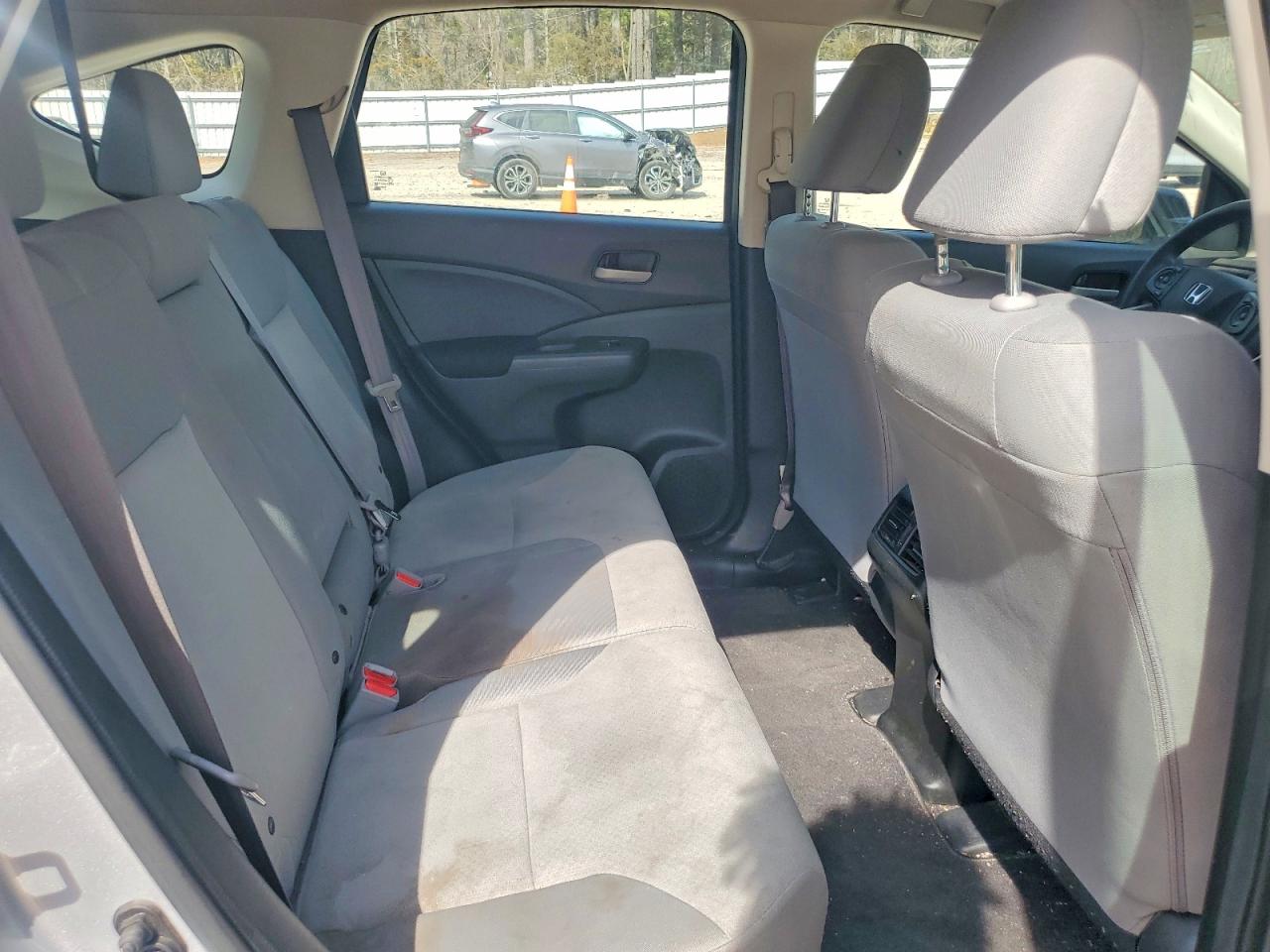 2015 Honda Cr-v Lx Silver vin: 2HKRM3H3XFH544464
