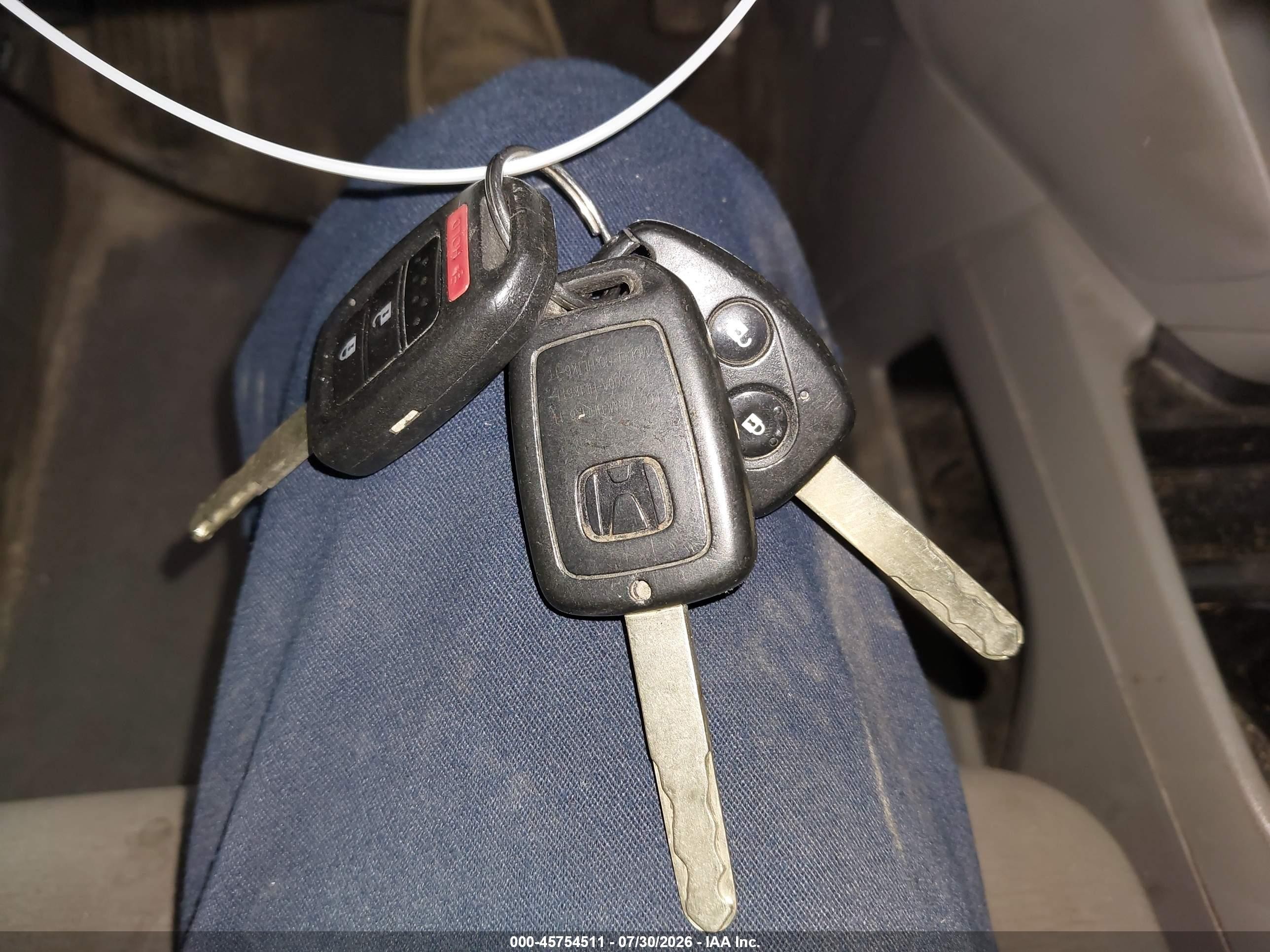 2014 Honda Cr-v Lx Серебряный vin: 2HKRM4H30EH634713