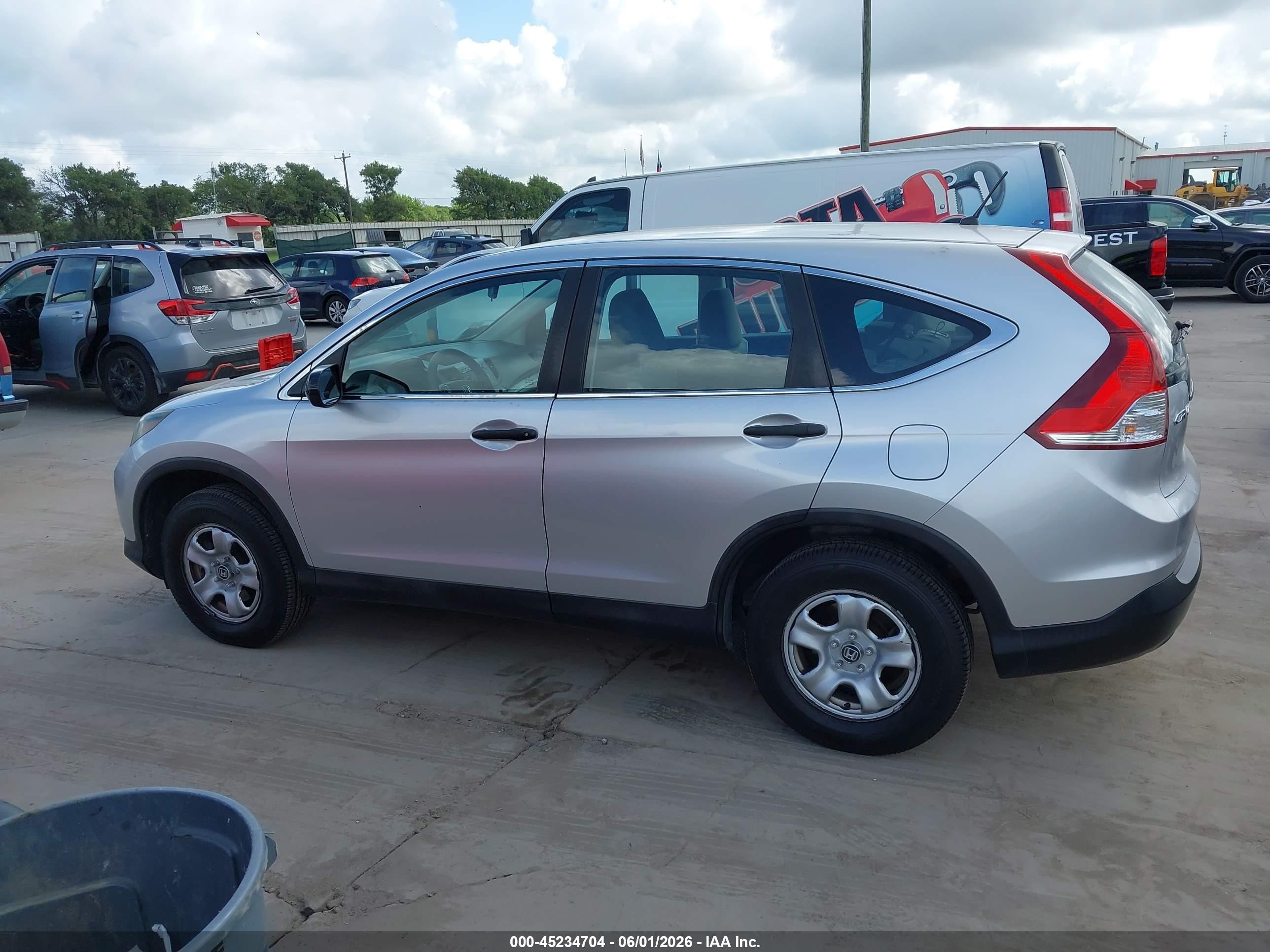 2014 Honda Cr-v Lx Silver vin: 2HKRM4H30EH651768