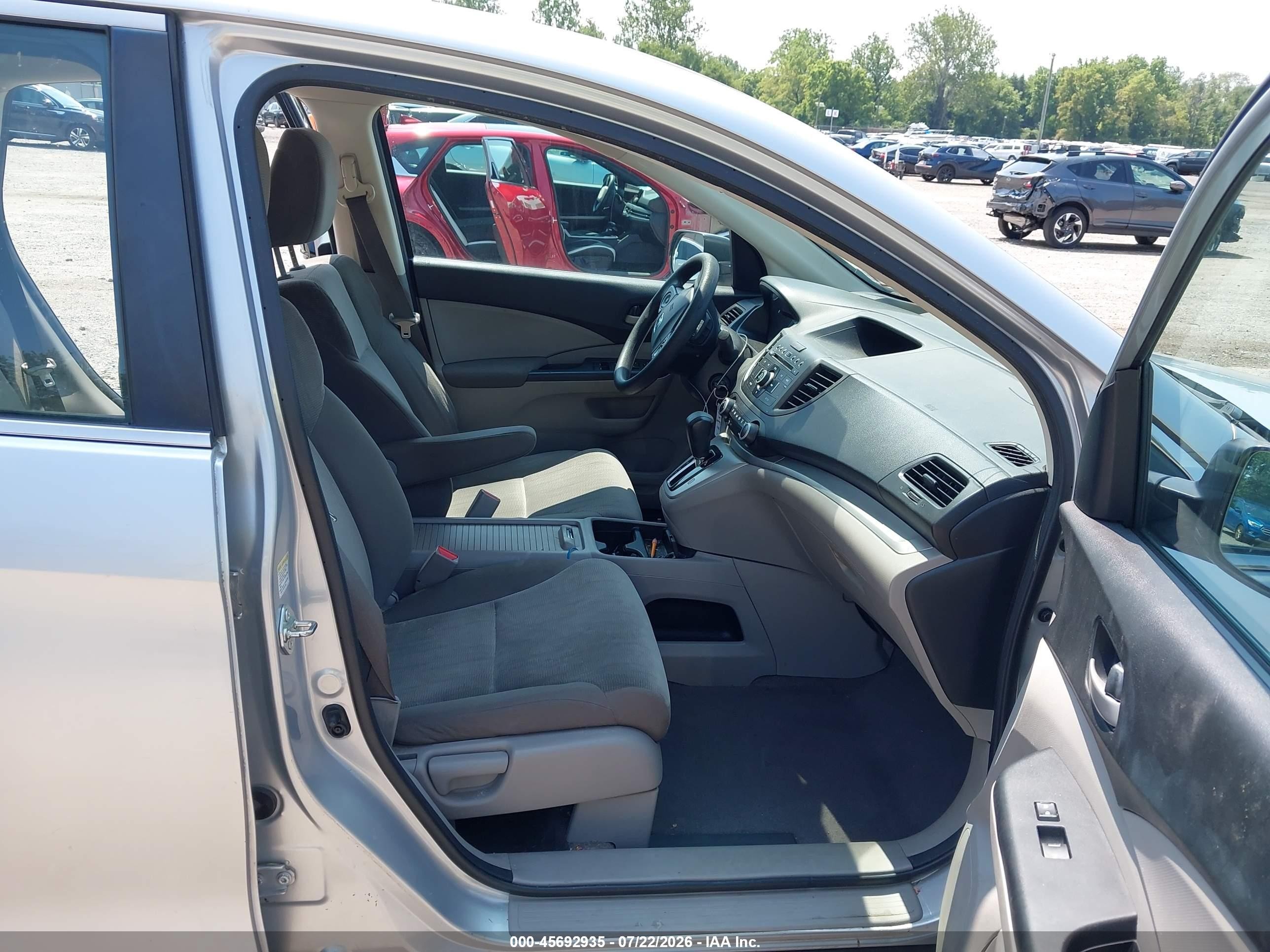 2014 Honda Cr-v Lx Silver vin: 2HKRM4H30EH685015