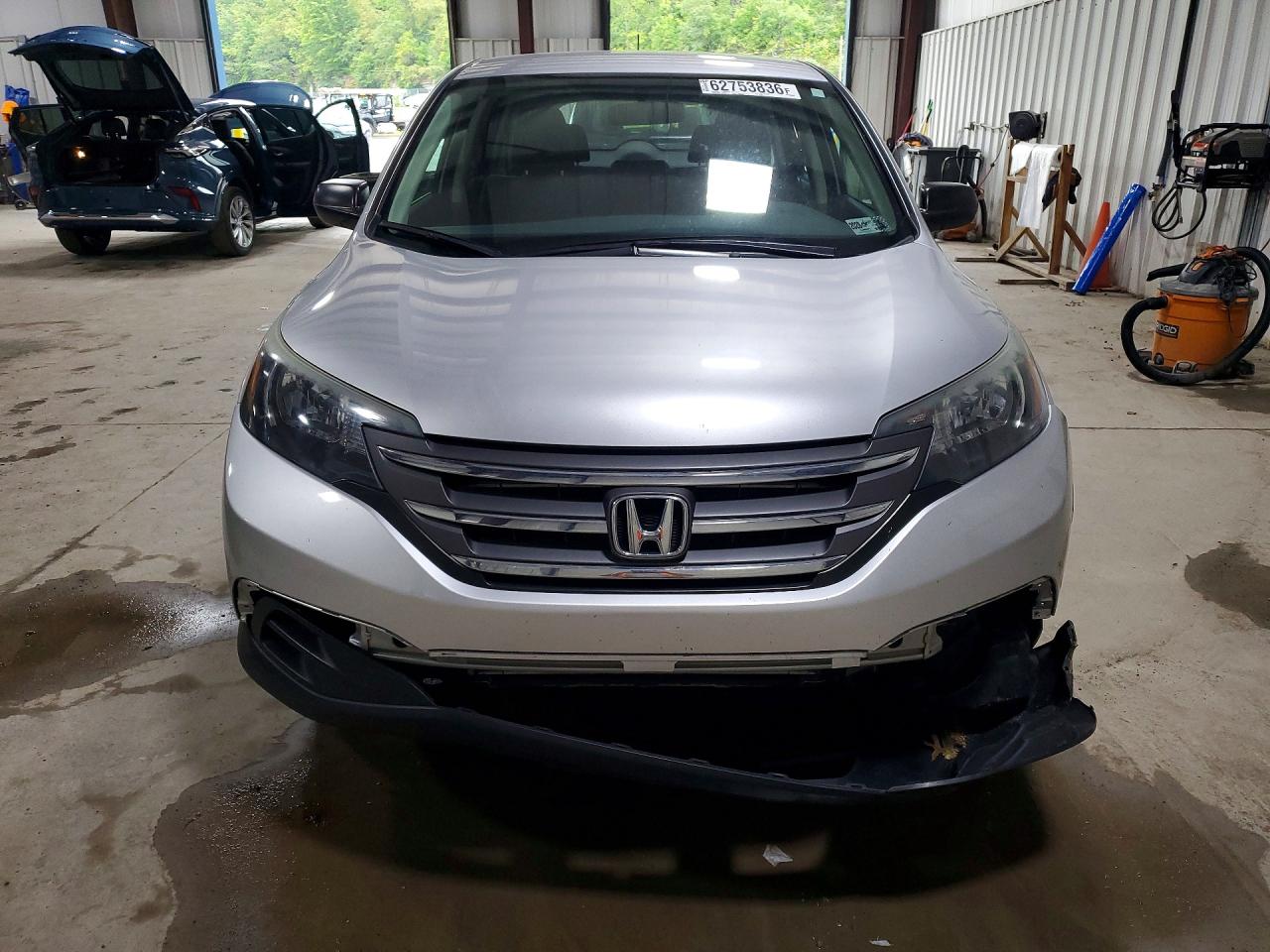 2014 Honda Cr-v Lx Silver vin: 2HKRM4H30EH718322