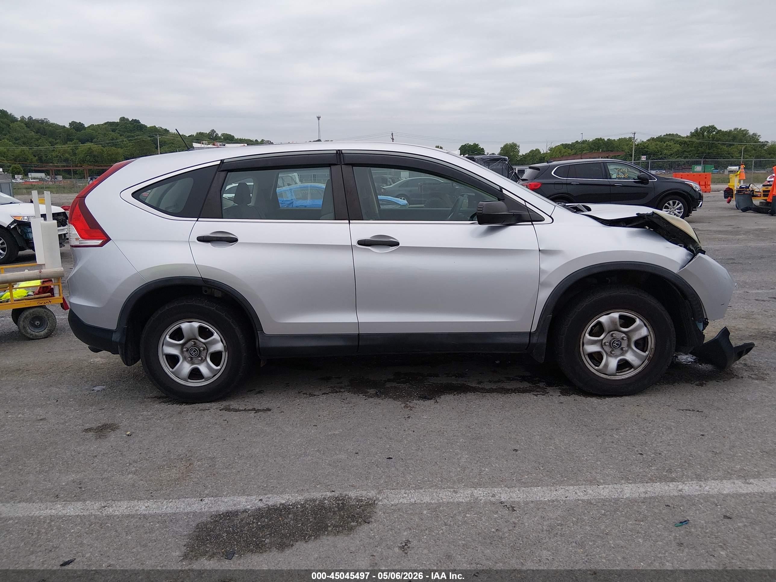 2013 Honda Cr-v Lx Silver vin: 2HKRM4H31DH677892