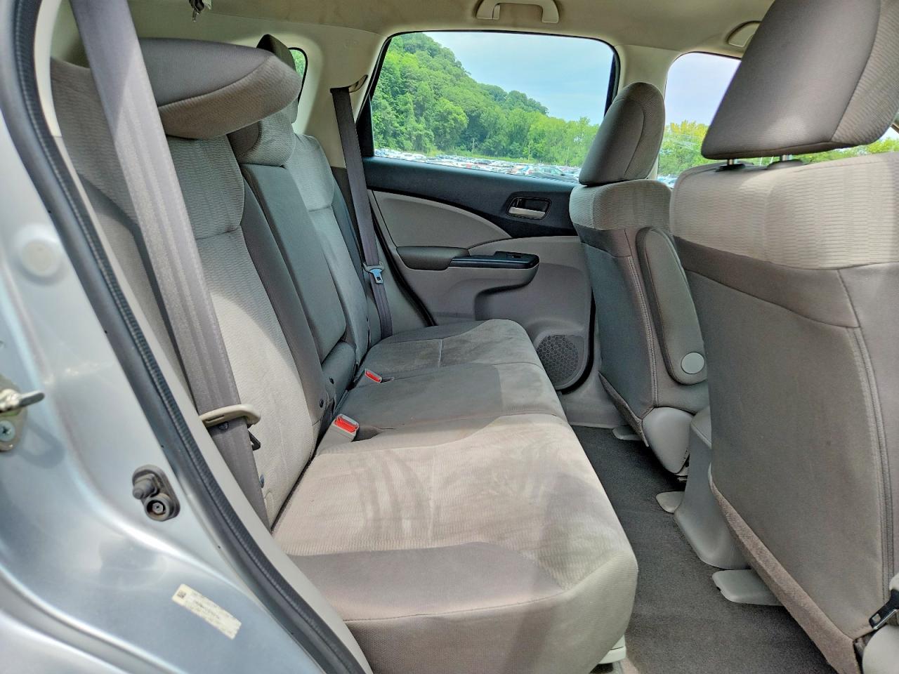 2014 Honda Cr-v Lx Silver vin: 2HKRM4H31EH601641