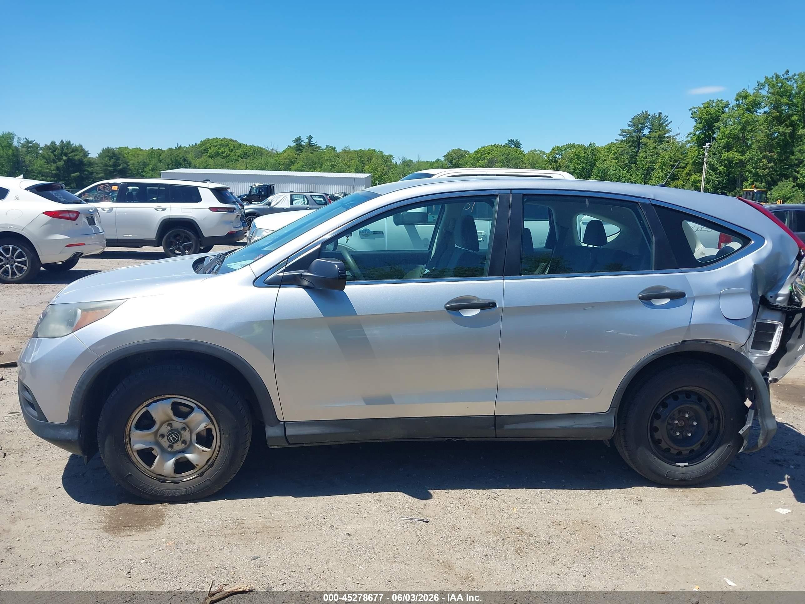 2014 Honda Cr-v Lx Silver vin: 2HKRM4H31EH704784