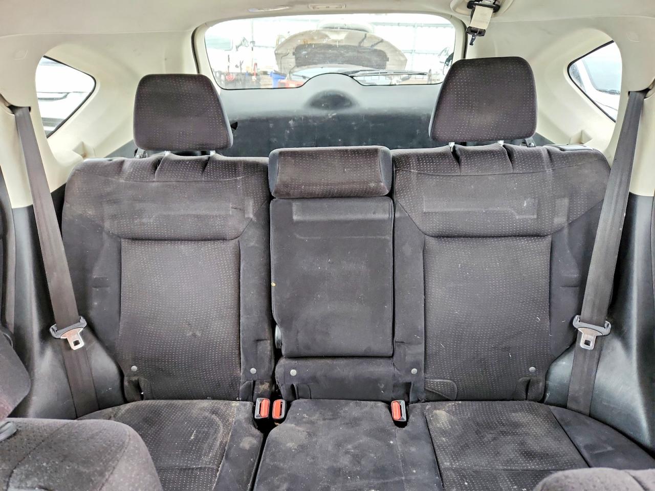 2014 Honda Cr-v Lx White vin: 2HKRM4H33EH133802
