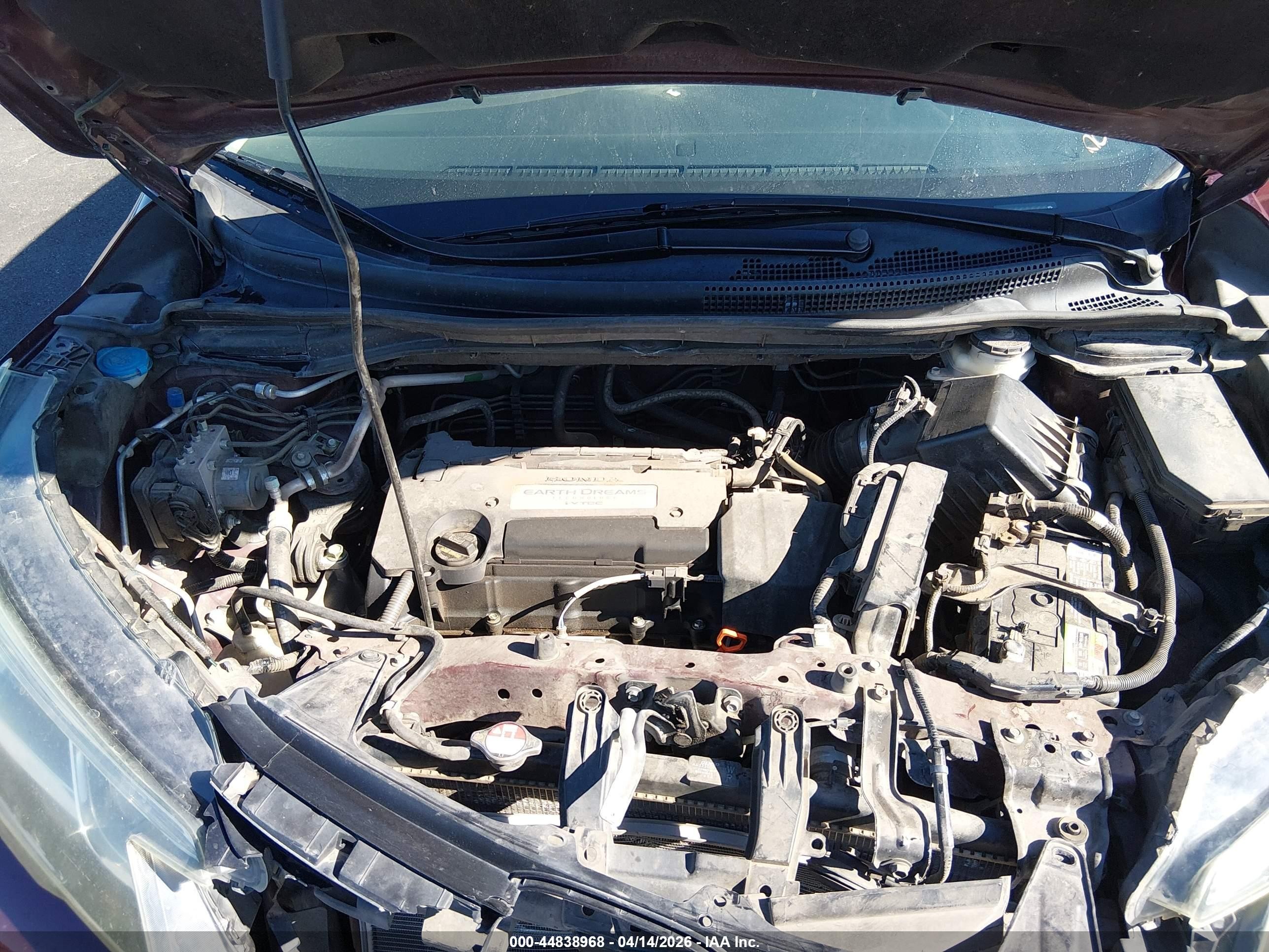 2015 Honda Cr-v Lx Красный vin: 2HKRM4H33FH642807