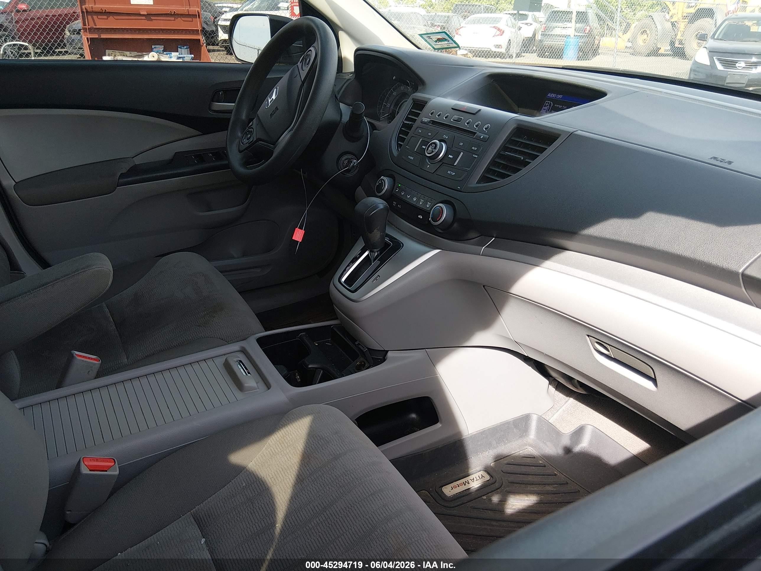 2014 Honda Cr-v Lx Silver vin: 2HKRM4H34EH671408